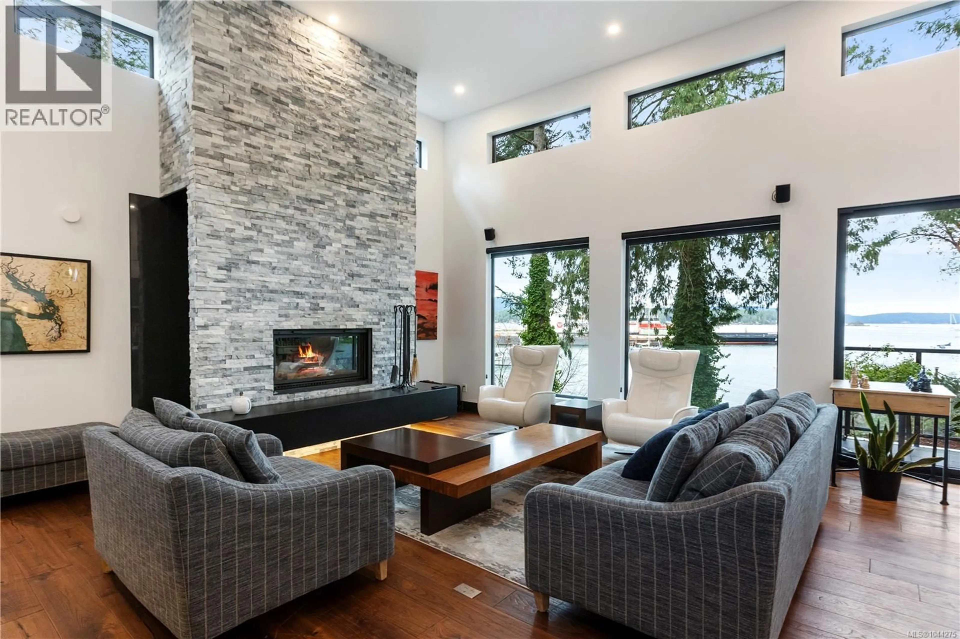 Living room with furniture, unknown for 2250 DOLPHIN ROAD, North Saanich British Columbia V8L5Y7