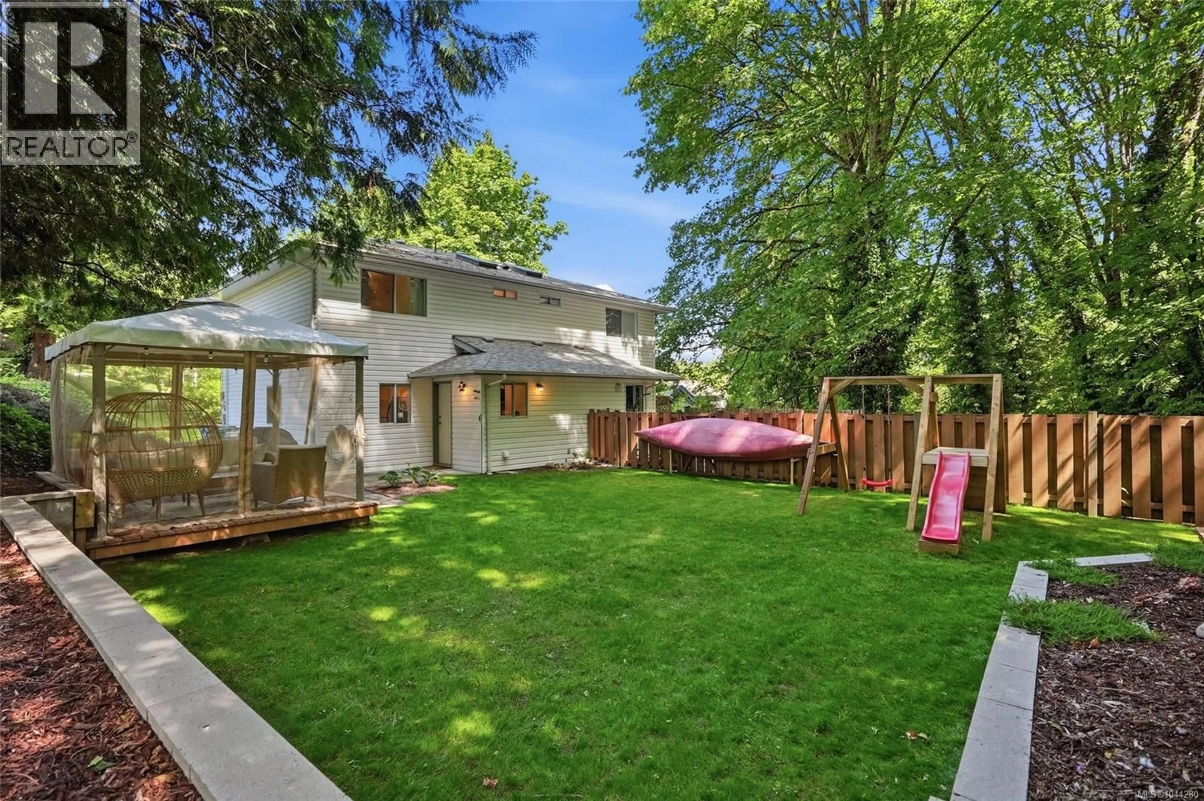 Patio, unknown for B - 184 WESTWOOD ROAD, Nanaimo British Columbia V9R6R8