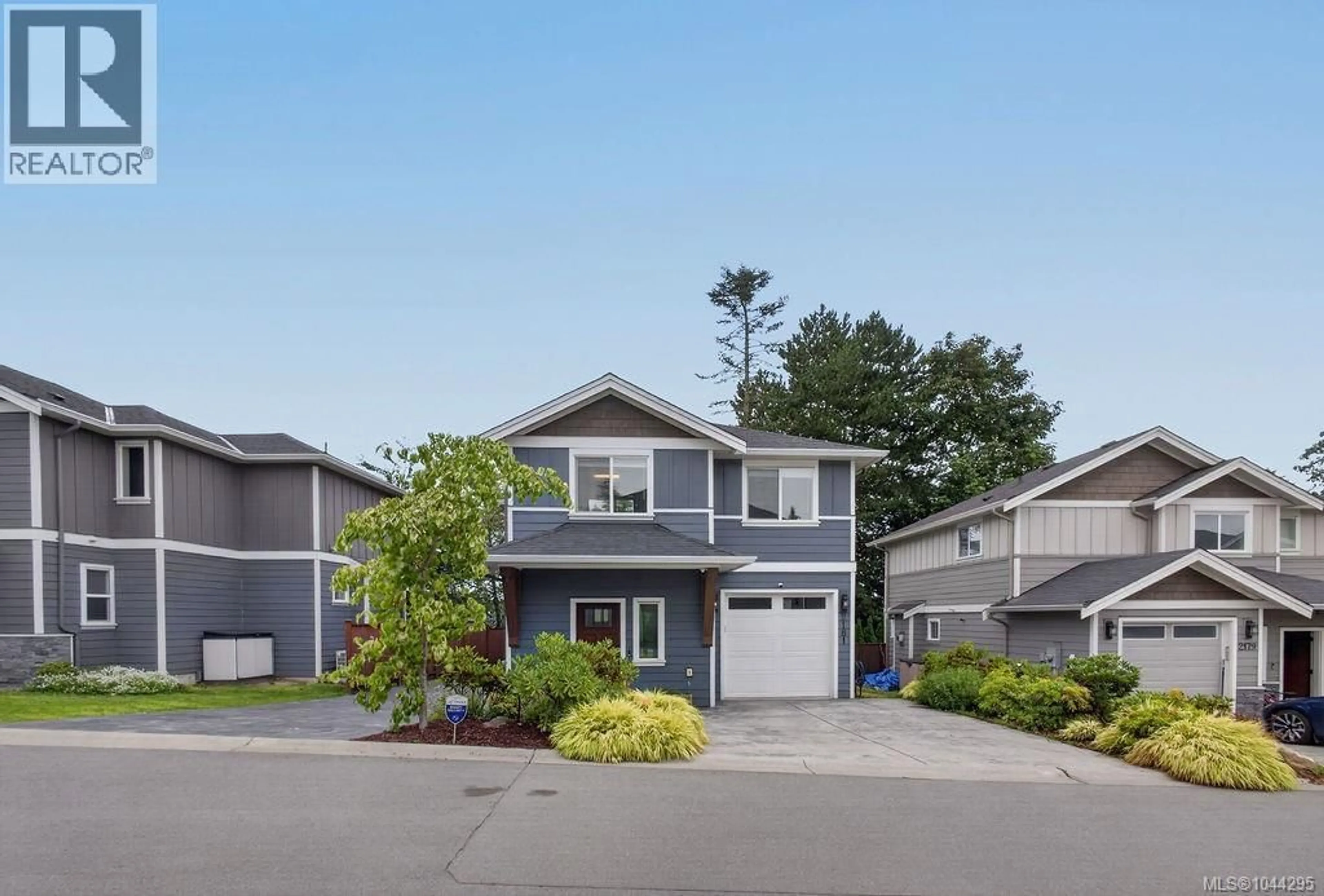 Home with vinyl exterior material, street for 2181 TIMBER RIDGE COURT, Central Saanich British Columbia V8M0C2
