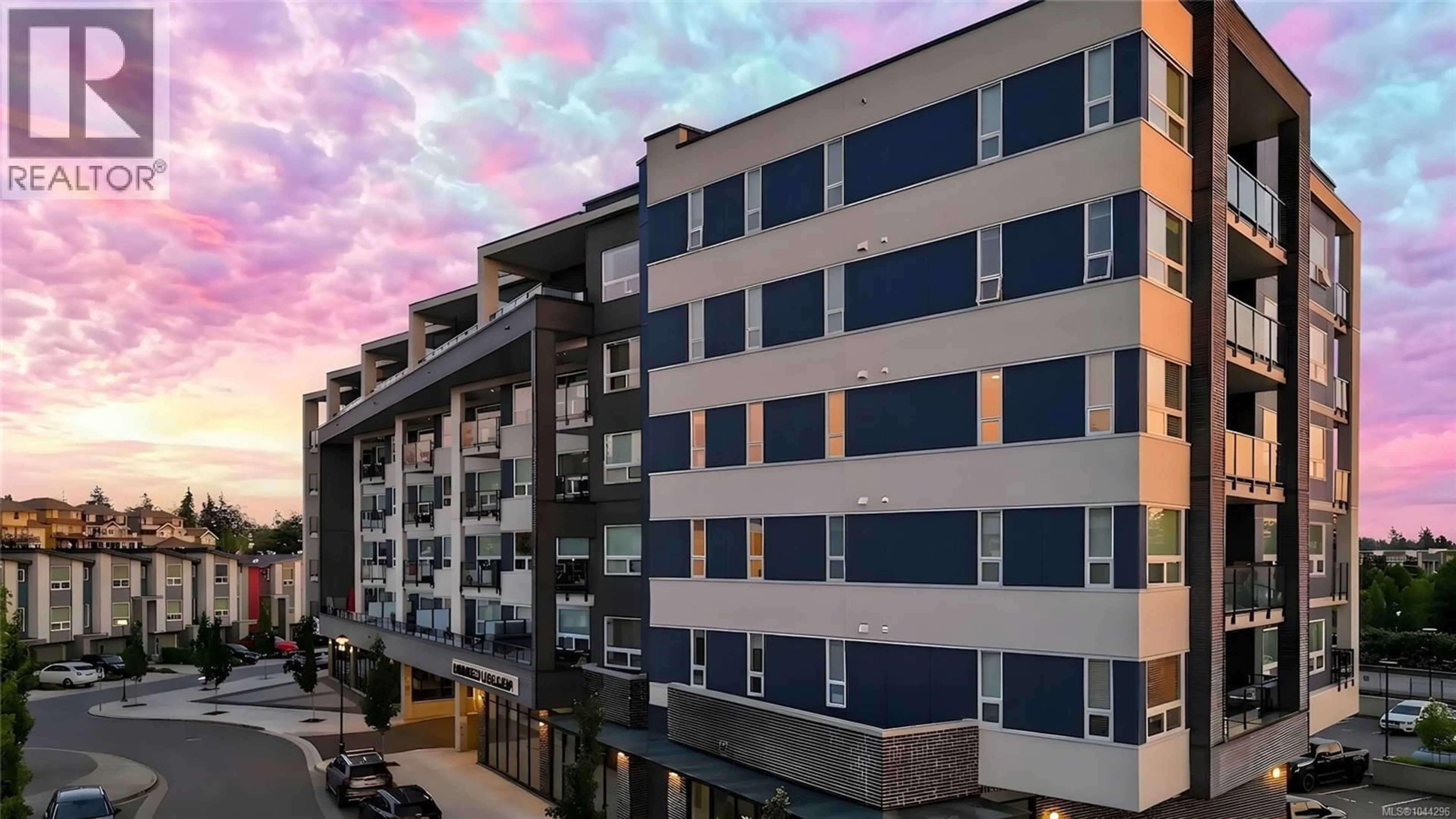Unknown for 301 - 947 WHIRLAWAY CRESCENT, Langford British Columbia V9B6Z9