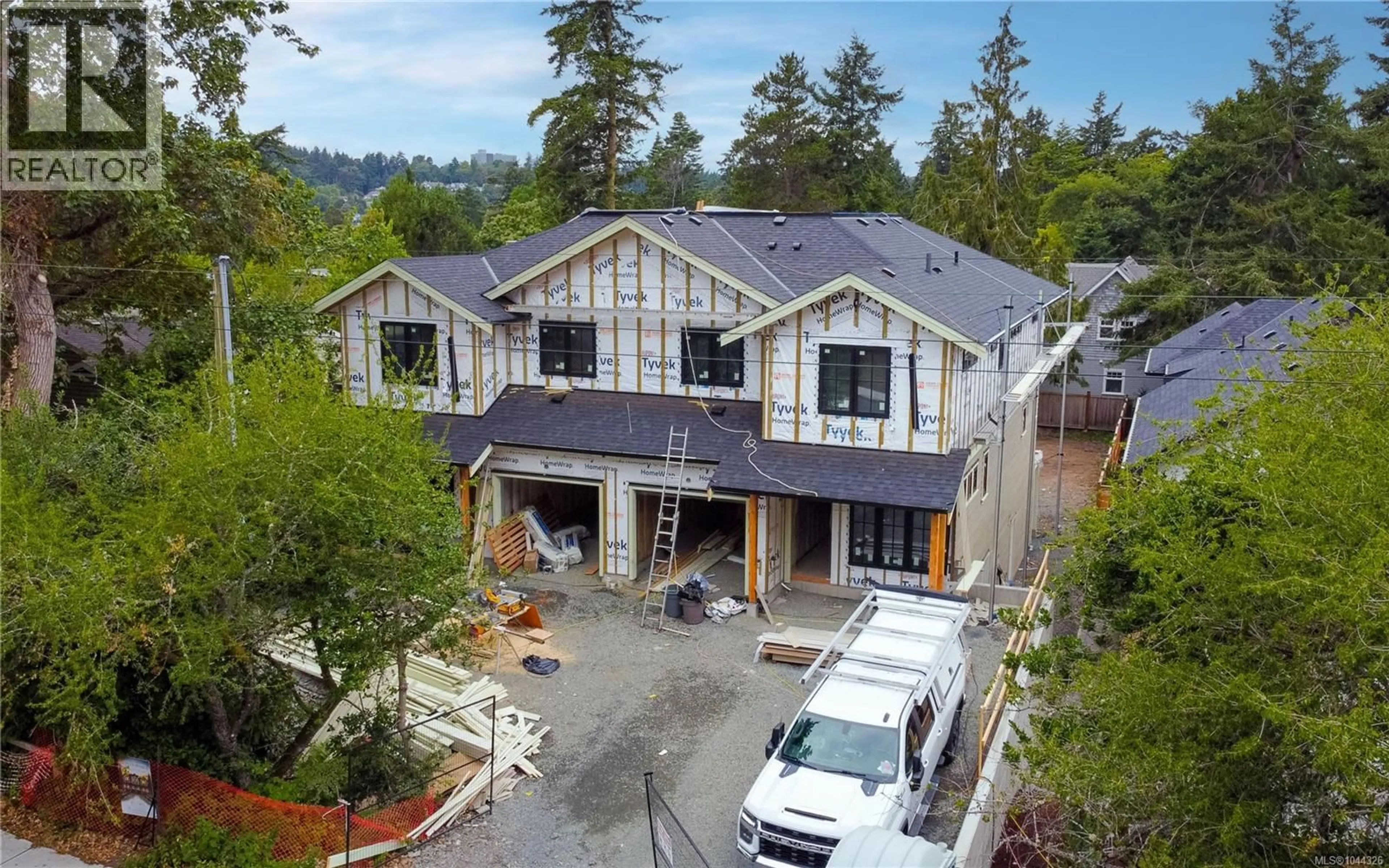 A pic from outside/outdoor area/front of a property/back of a property/a pic from drone, unknown for A - 3942 TELEGRAPH BAY ROAD, Saanich British Columbia V8N4H7