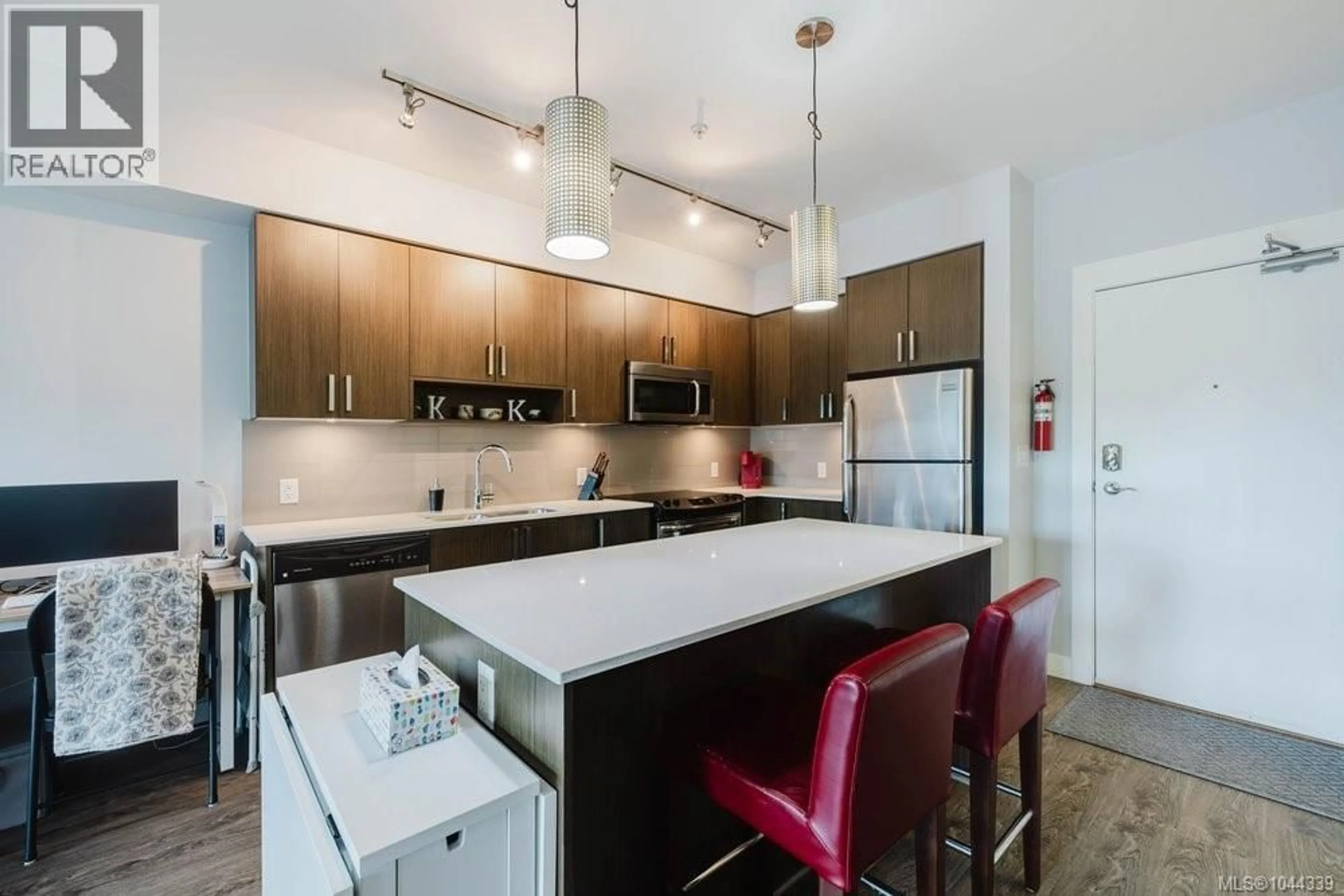Open concept kitchen, unknown for 307 - 286 WILFERT ROAD, View Royal British Columbia V9C1A3