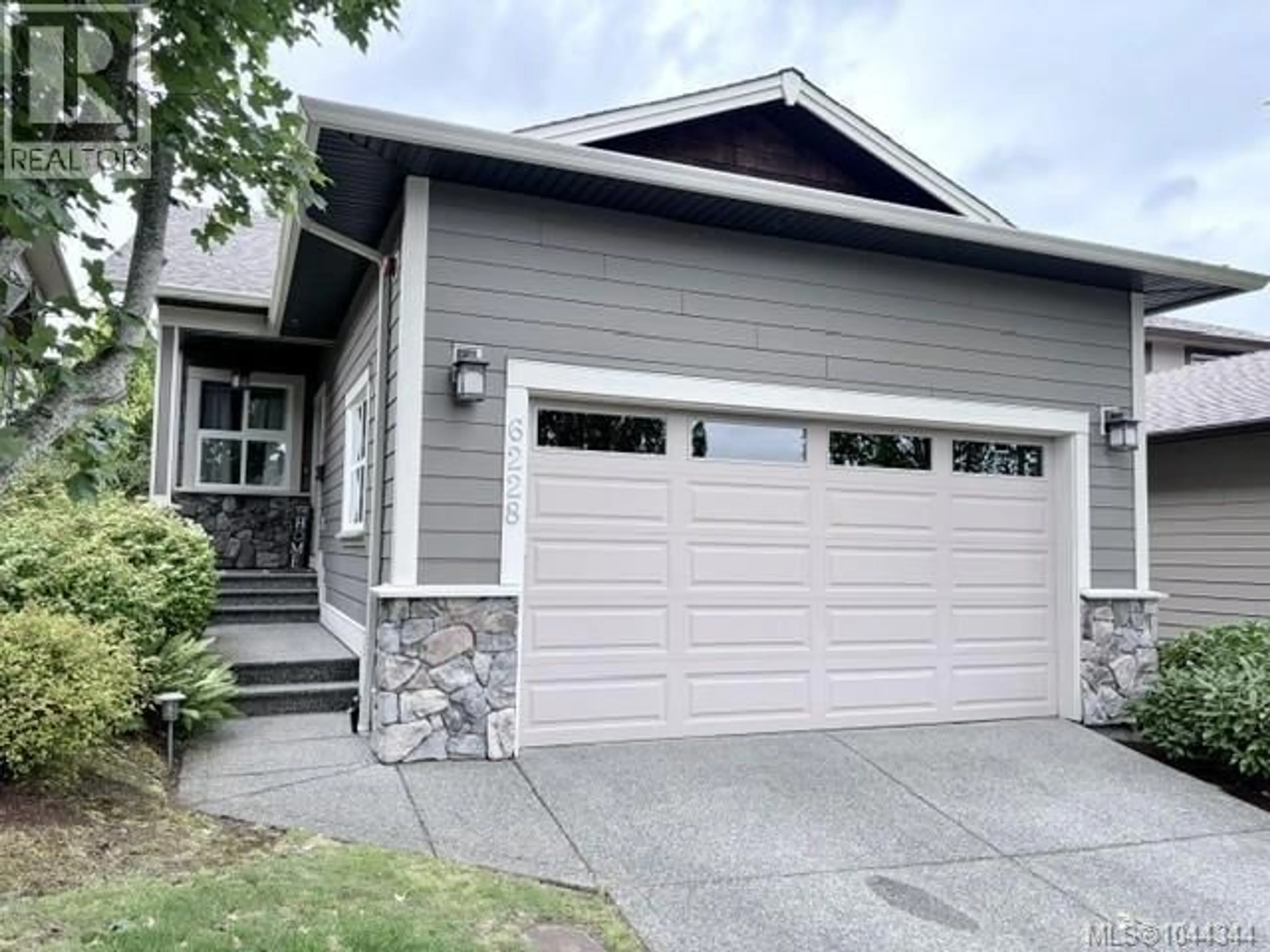 Home with vinyl exterior material, street for 6228 WASHINGTON WAY, Nanaimo British Columbia V9T0A3