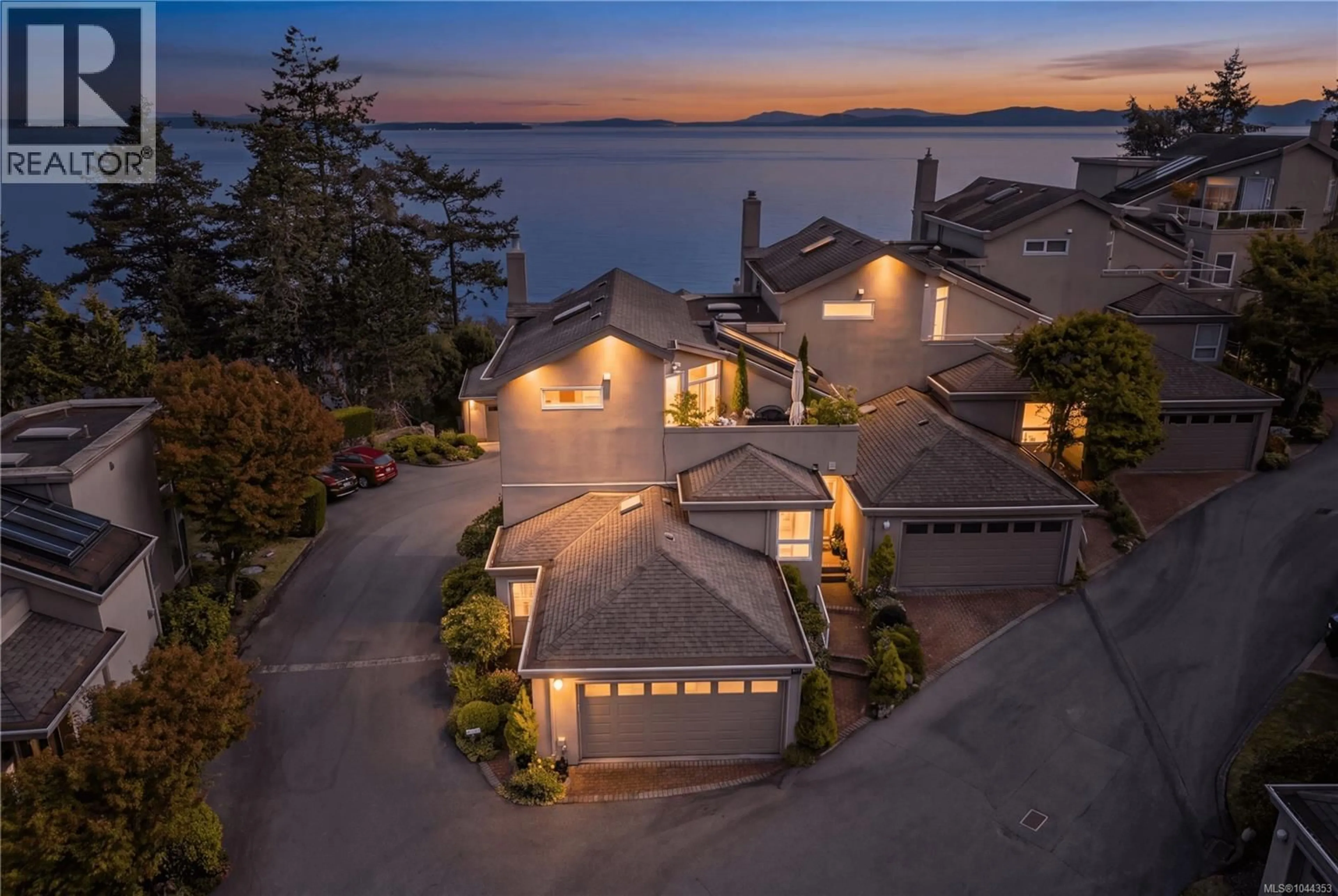 A pic from outside/outdoor area/front of a property/back of a property/a pic from drone, water/lake/river/ocean view for 5 - 4771 CORDOVA BAY ROAD, Saanich British Columbia V8Y2J7