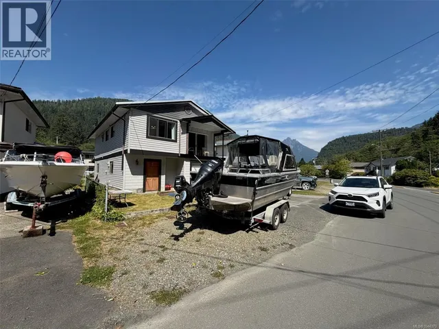 522 ALPINE VIEW ROAD, Tahsis 3