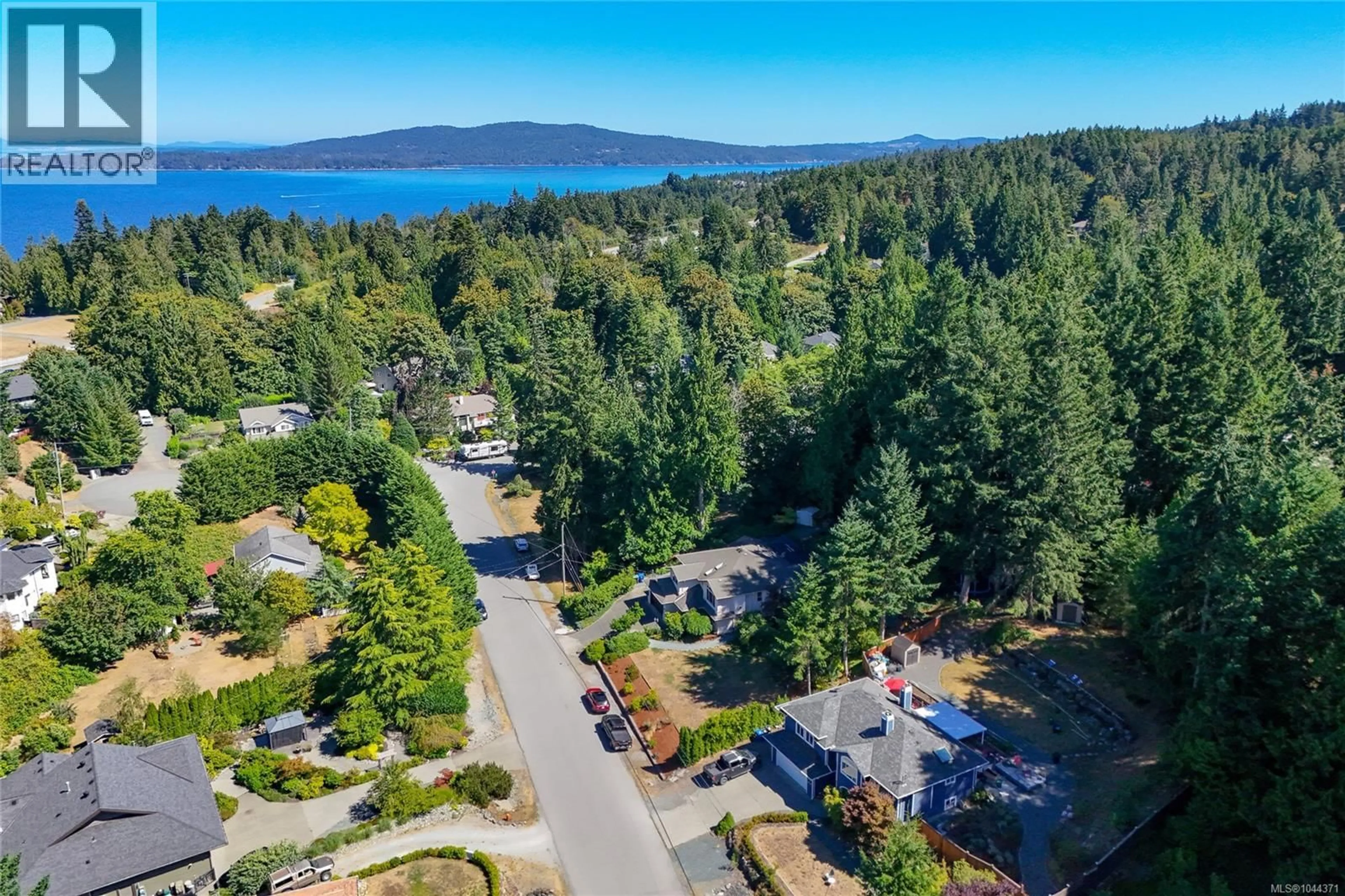 A pic from outside/outdoor area/front of a property/back of a property/a pic from drone, water/lake/river/ocean view for 804 BUCKTAIL ROAD, Mill Bay British Columbia V8H1H5