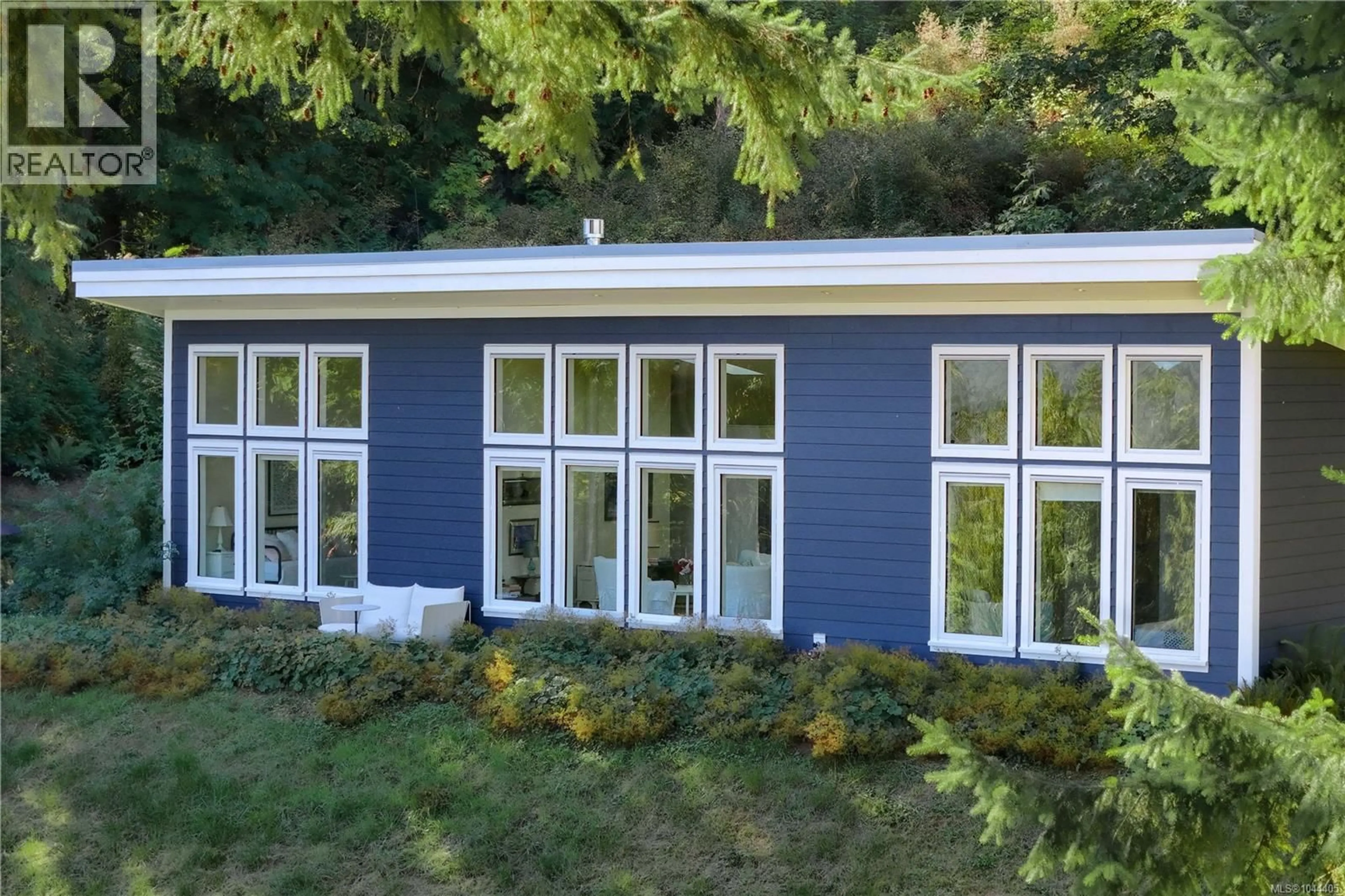 Home with vinyl exterior material, building for 168 SUNRISE PLACE, Salt Spring British Columbia V8K0A7