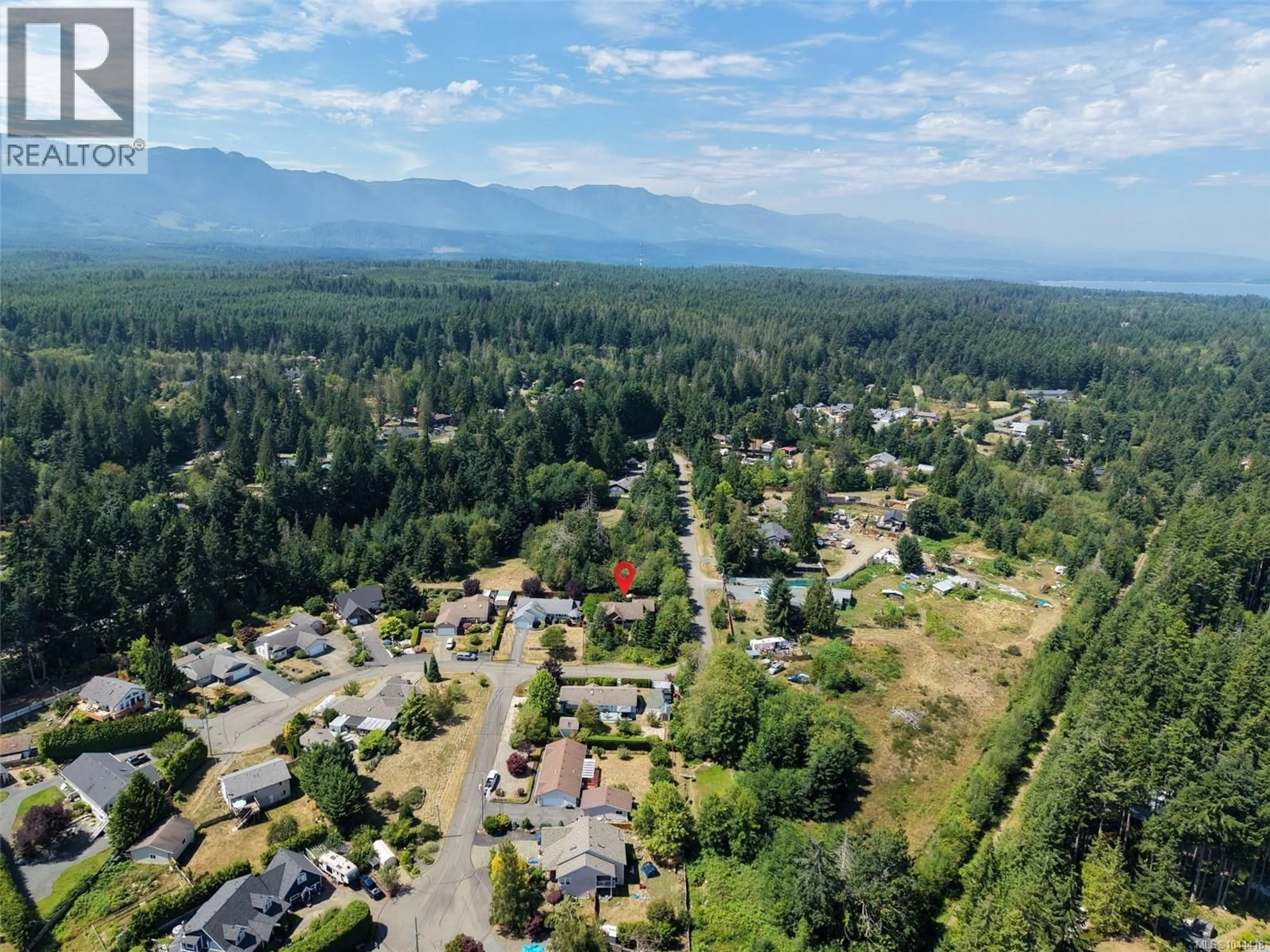 A pic from outside/outdoor area/front of a property/back of a property/a pic from drone, mountain view for 126 BAYRIDGE PLACE, Bowser British Columbia V0R1G0