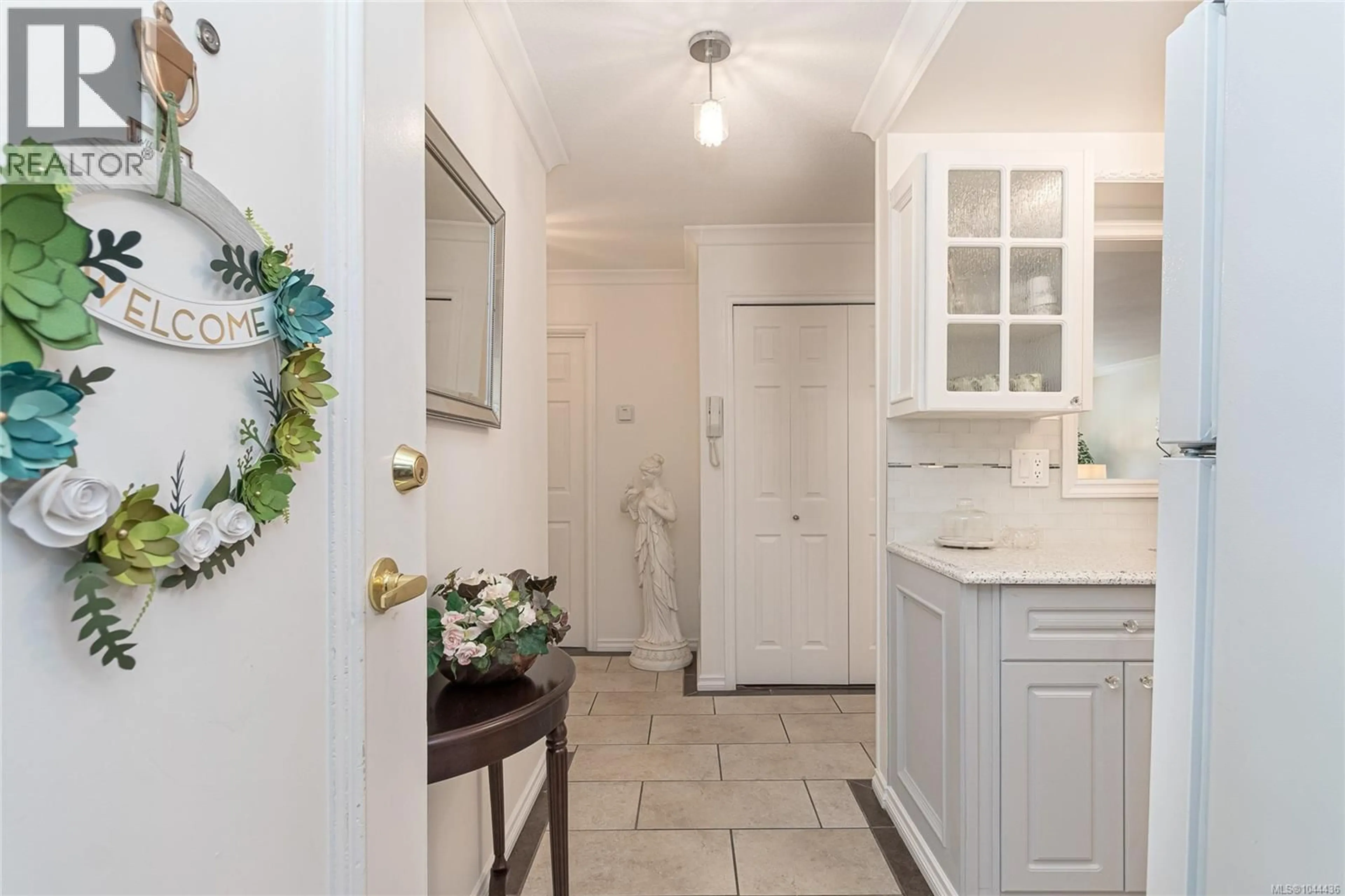 Unknown for 111 - 2050 WHITE BIRCH ROAD, Sidney British Columbia V8L2R1