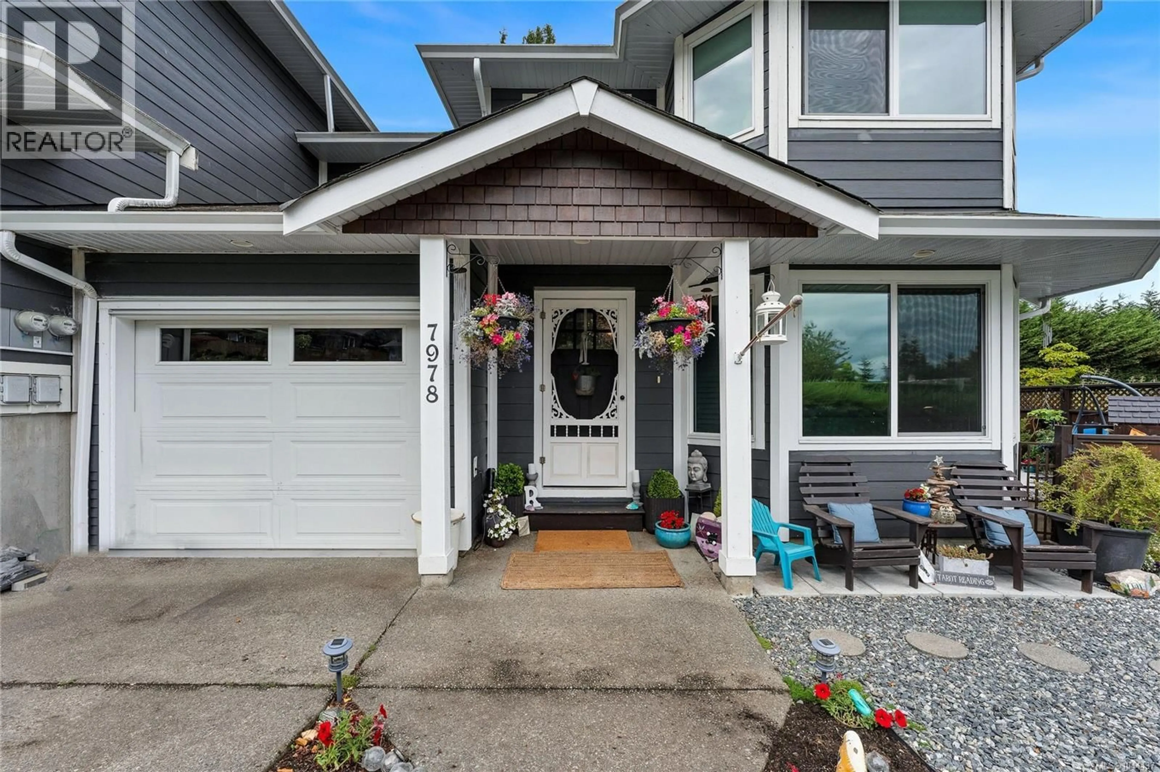 Home with vinyl exterior material, street for 7978 NORTHVIEW DRIVE, Crofton British Columbia V0R1R0