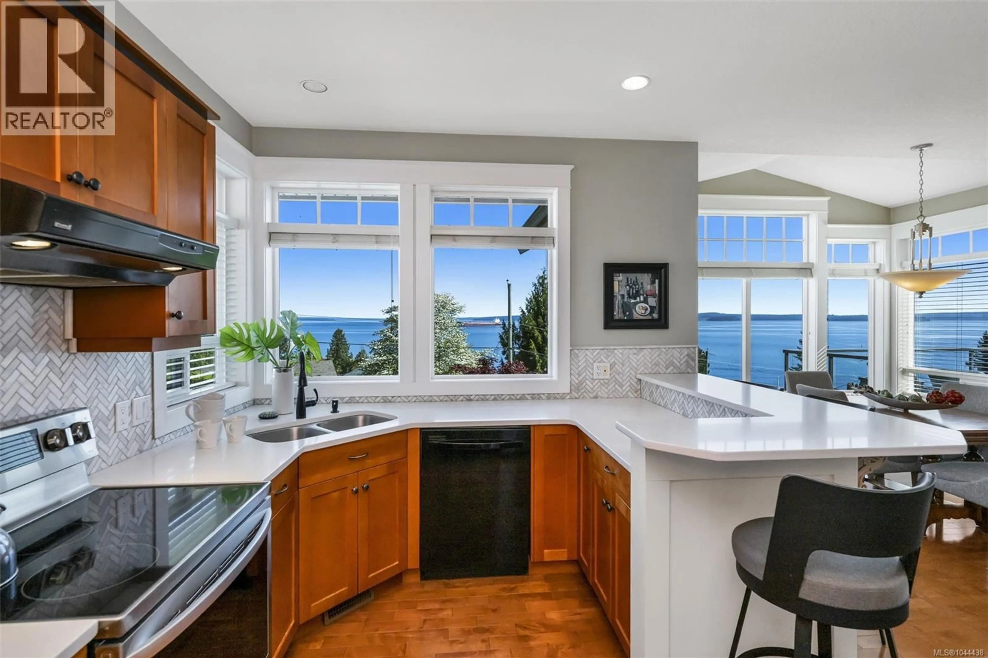 Open concept kitchen, ceramic/tile floor for 3315 DOGWOOD ROAD, Chemainus British Columbia V0R1K2