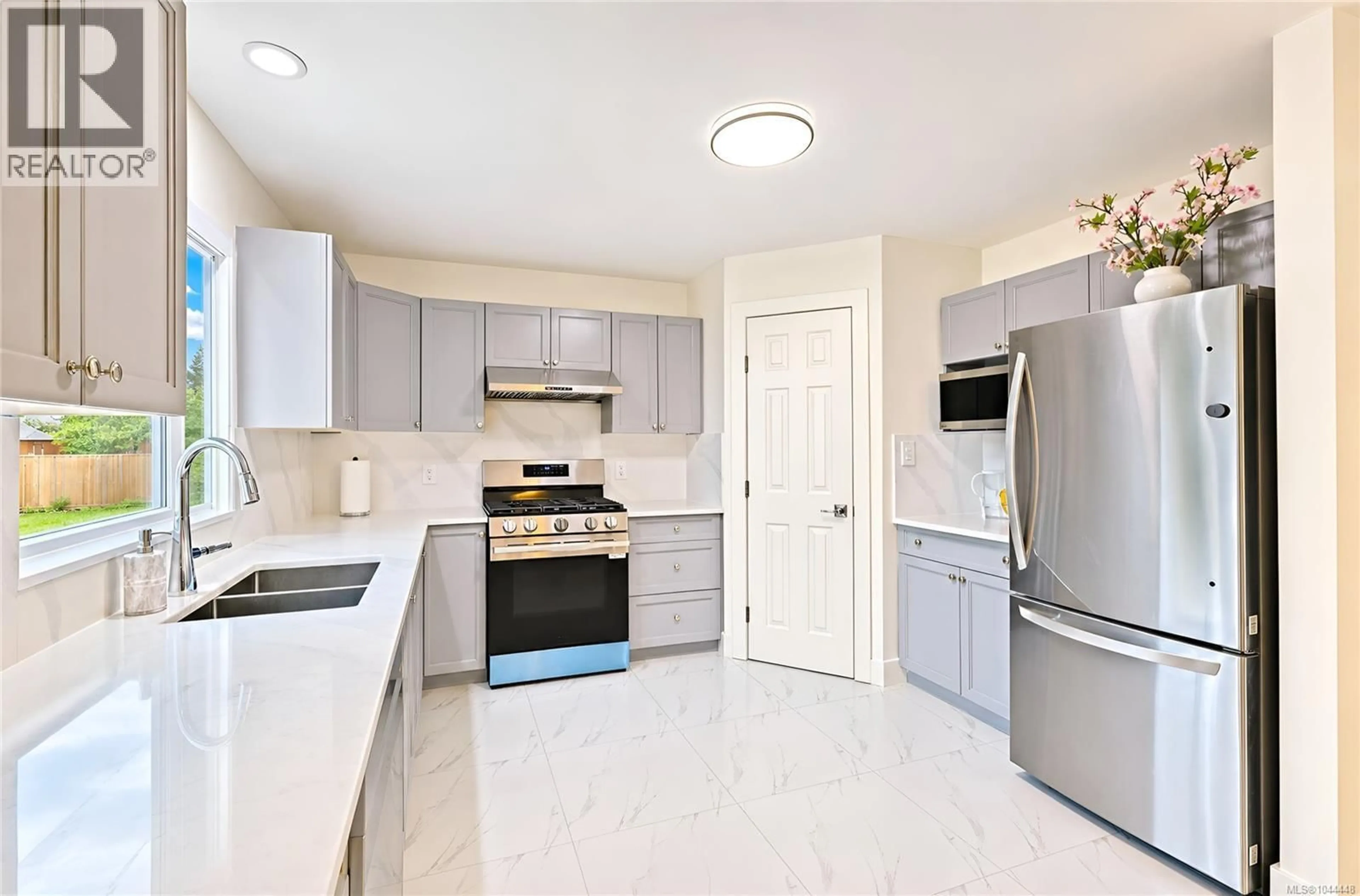 Unknown for 840 INEZ PLACE, Nanaimo British Columbia V9R7A3