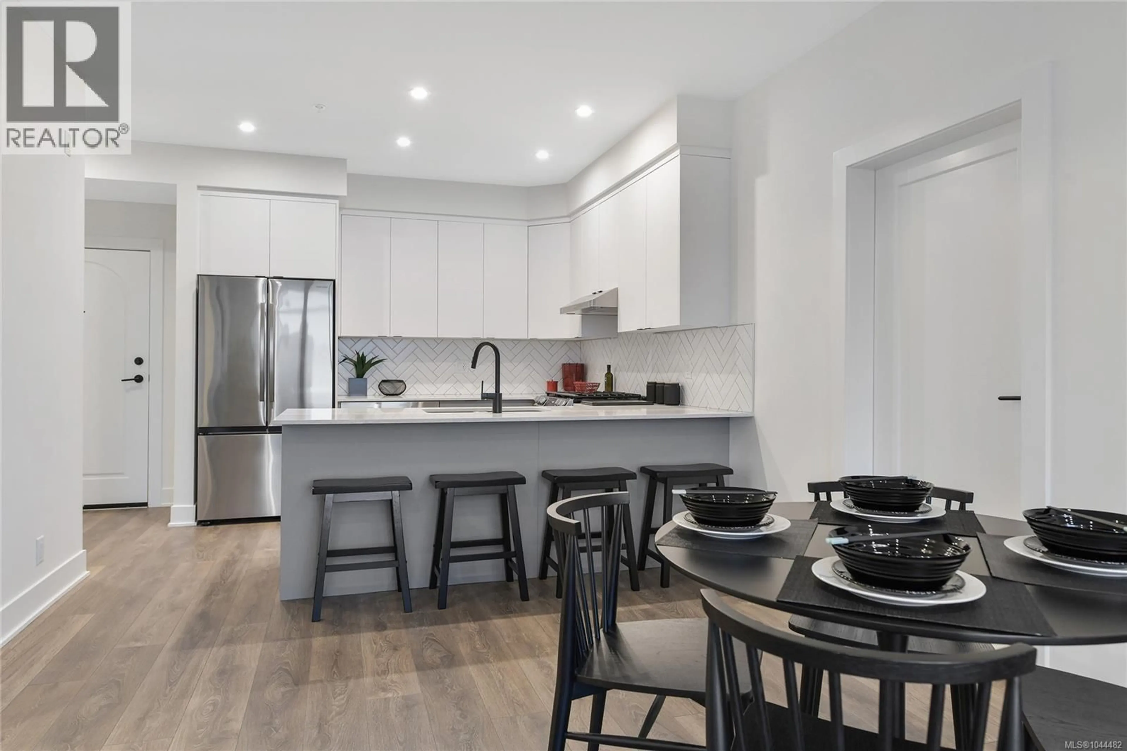 Open concept kitchen, unknown for 306 - 1114 SAMAR CRESCENT, Langford British Columbia V9B7C5