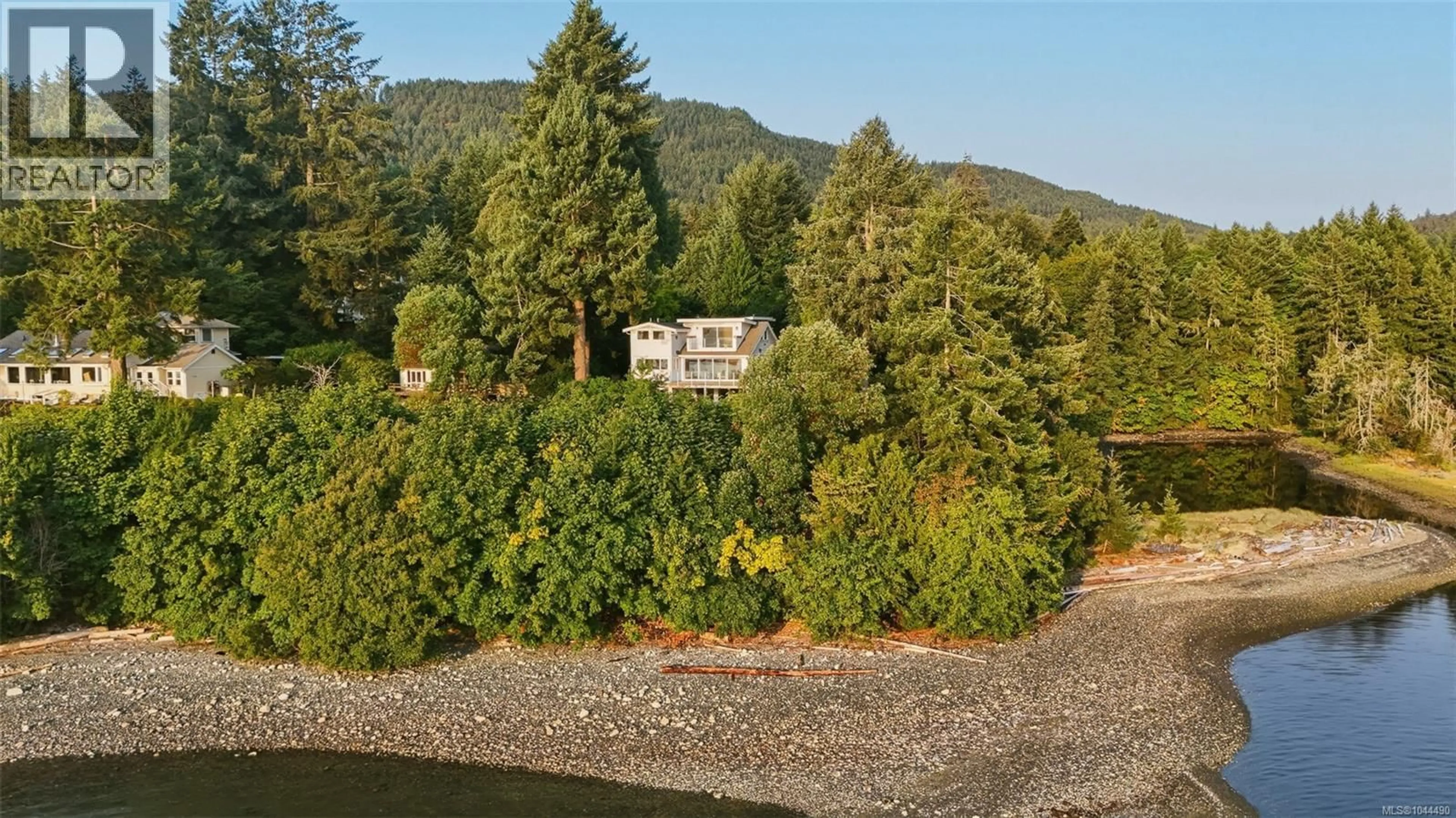 A pic from outside/outdoor area/front of a property/back of a property/a pic from drone, water/lake/river/ocean view for 312 ROLAND ROAD, Ladysmith British Columbia V9G1X8