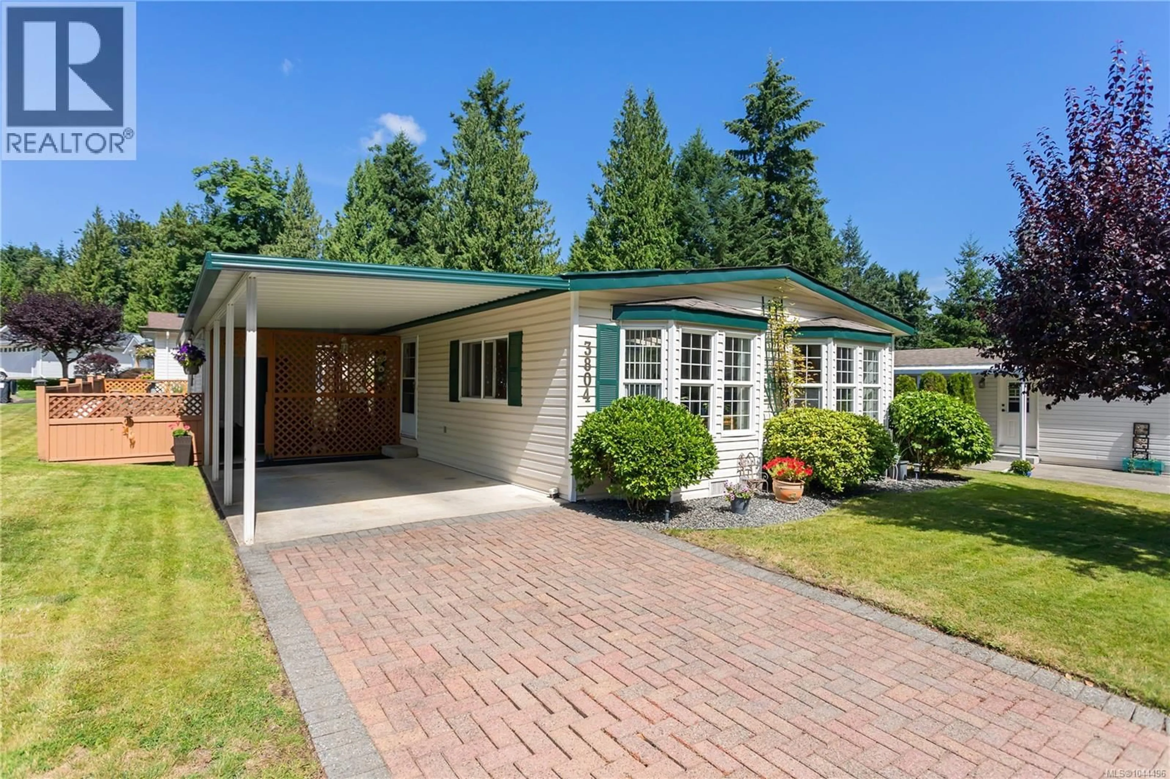 Home with vinyl exterior material, street for 3804 KING ARTHUR DRIVE, Nanaimo British Columbia V9T6B9
