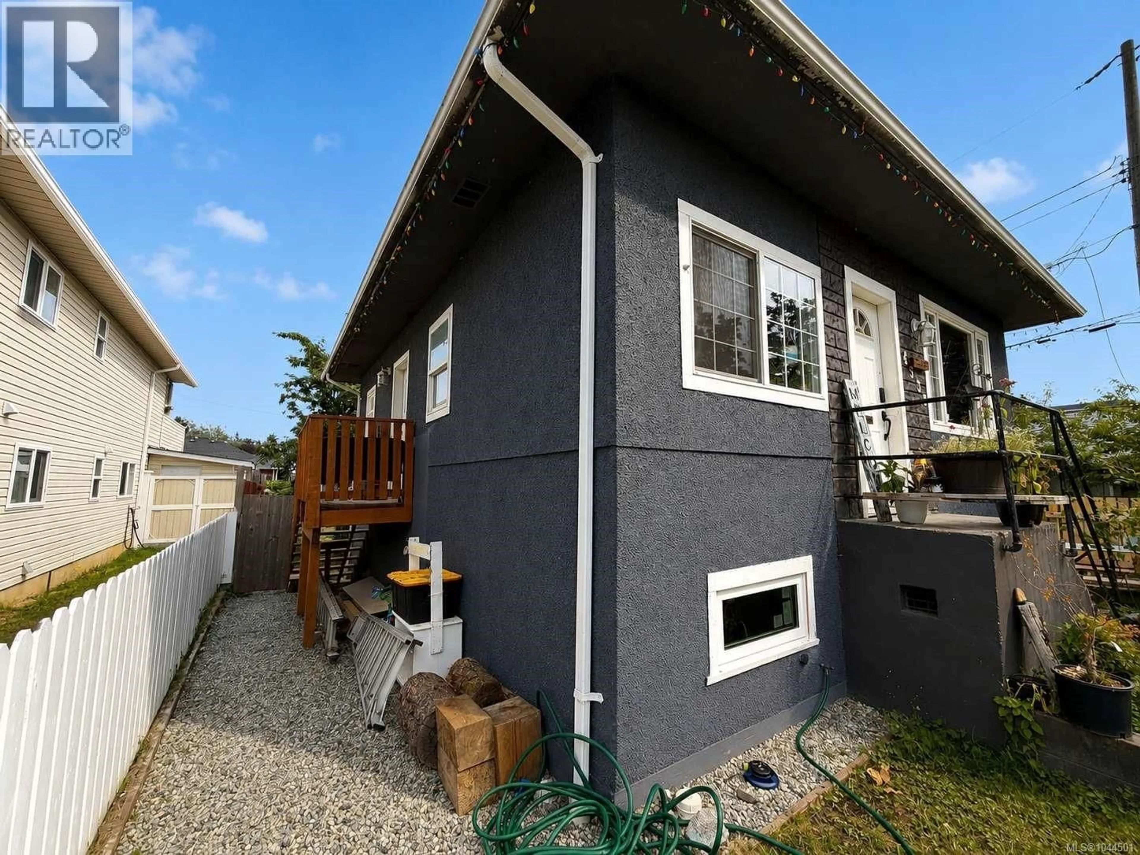 Home with vinyl exterior material, street for 4338 BUTE STREET, Port Alberni British Columbia V9Y3N4