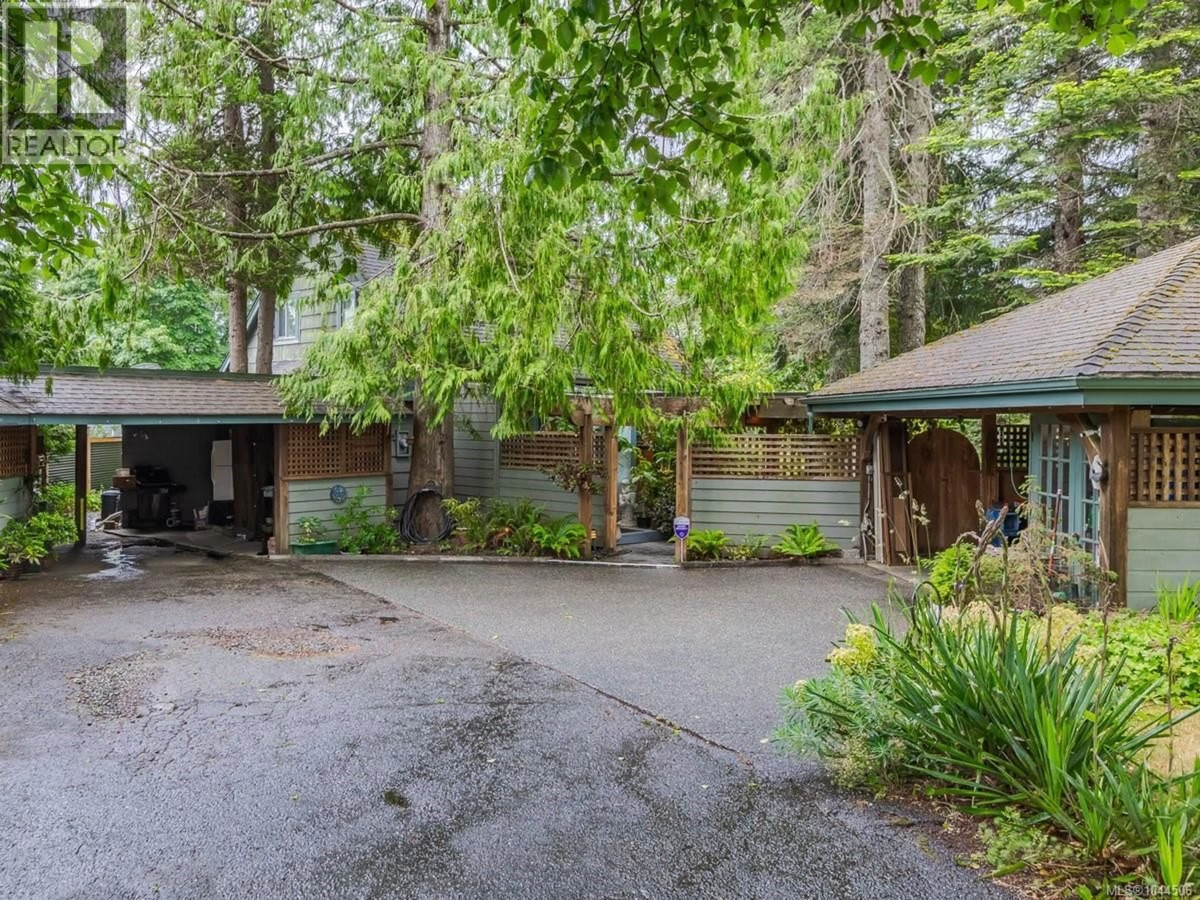 Unknown for 1719 CENTENNIAL AVENUE EAST, Comox British Columbia V9M2W3