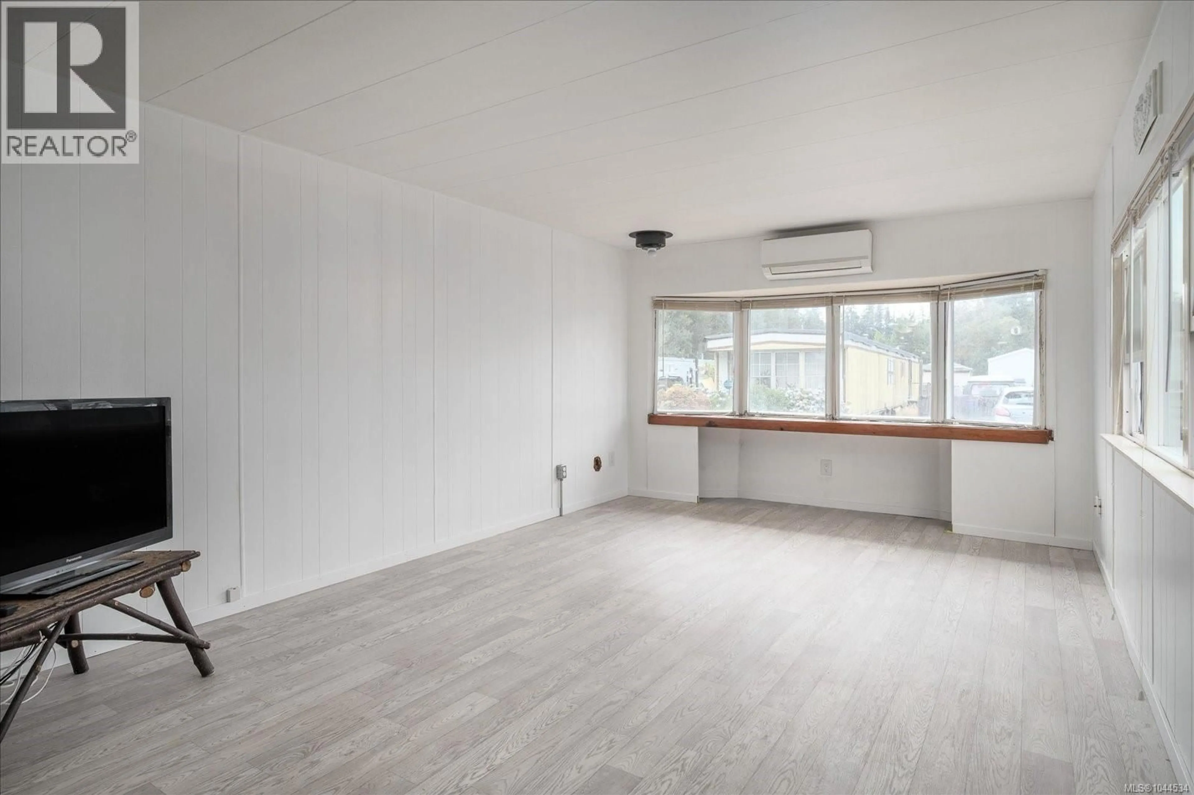 A pic of a room for 39 - 1050 BOWLBY ROAD, Coombs British Columbia V0R1M0
