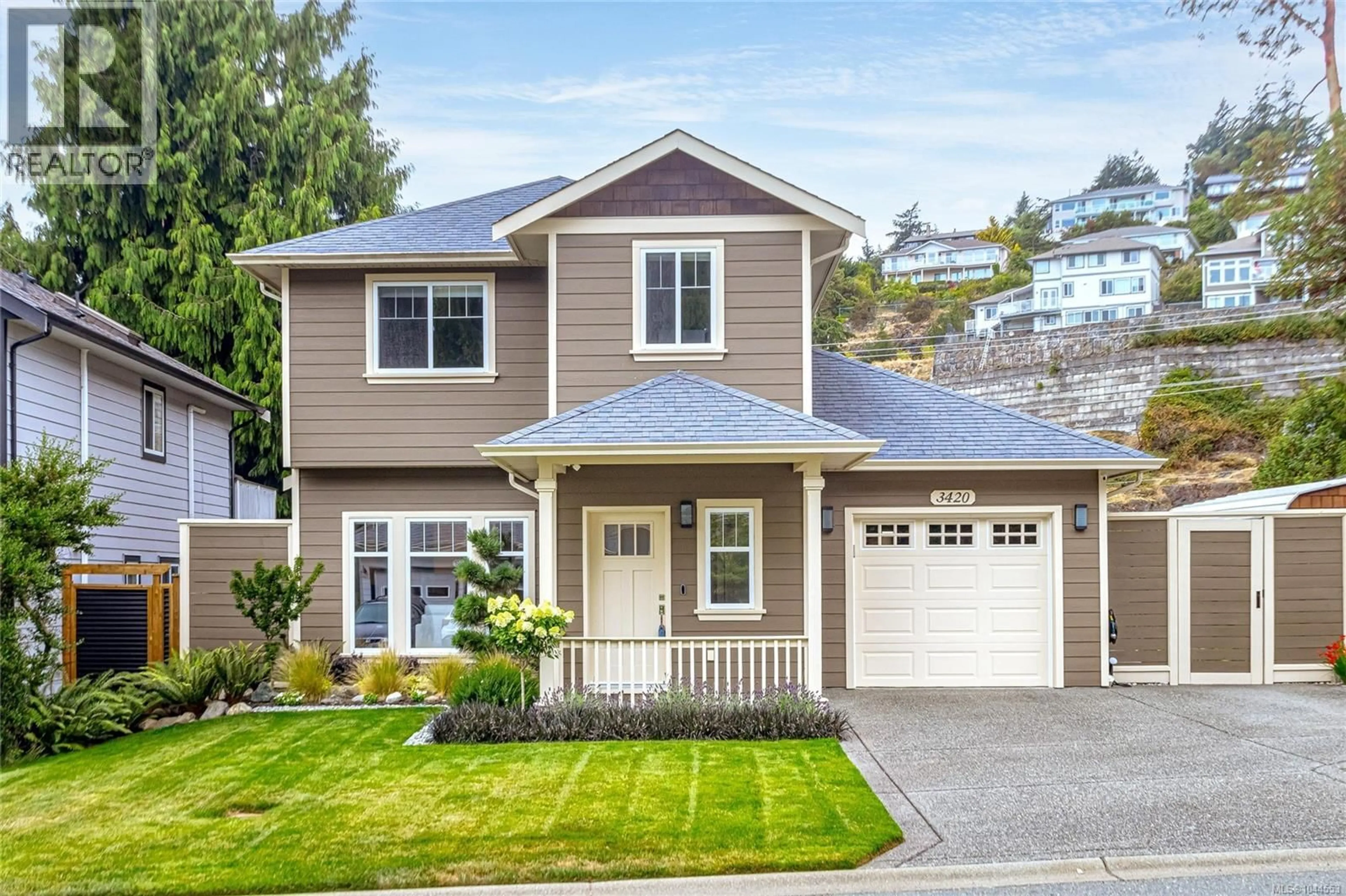 Home with vinyl exterior material, street for 3420 PATTISON WAY, Colwood British Columbia V9C4K9