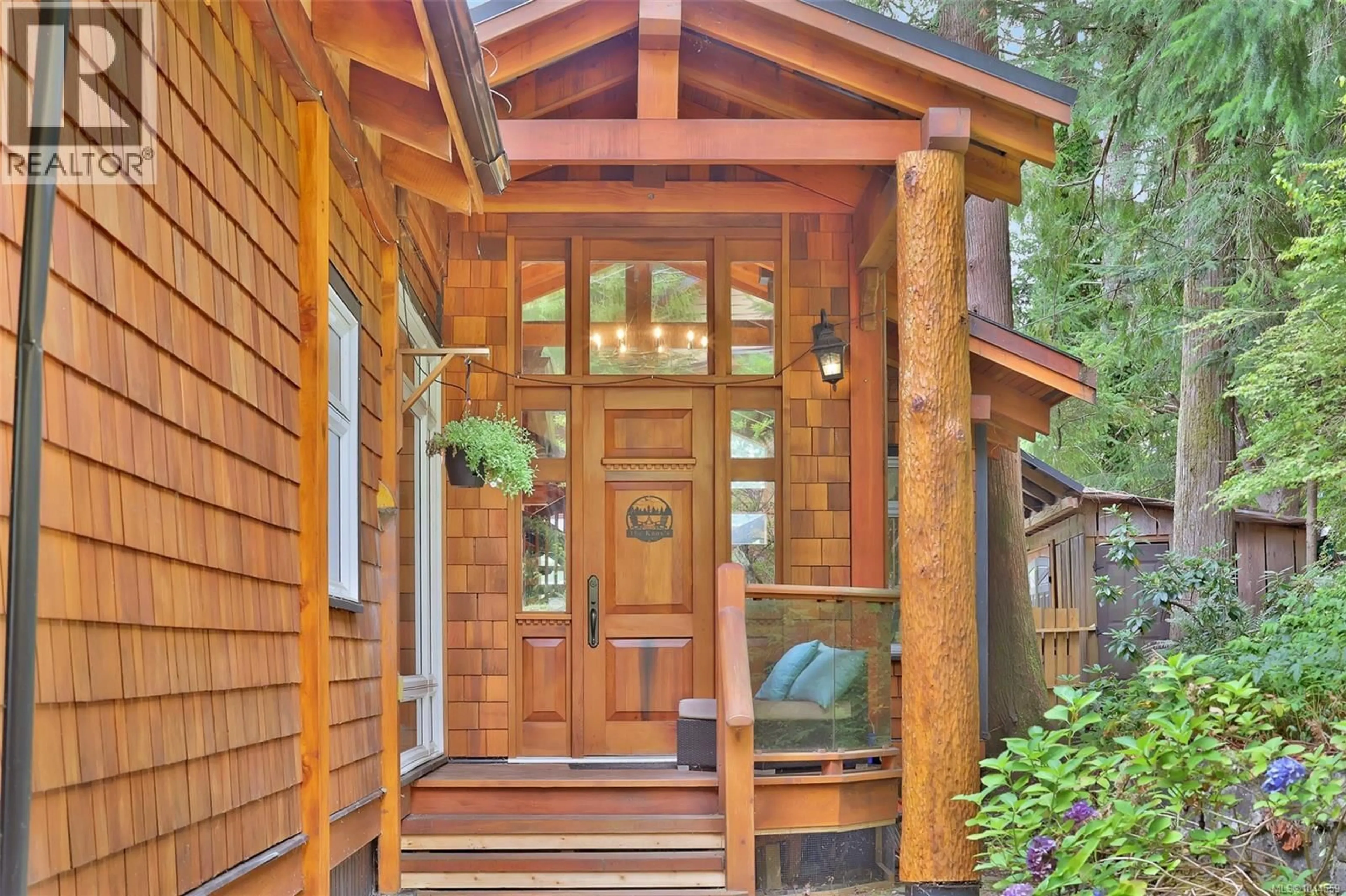 Indoor entryway for 36 - 10325 LAKESHORE ROAD, Port Alberni British Columbia V9Y8G9