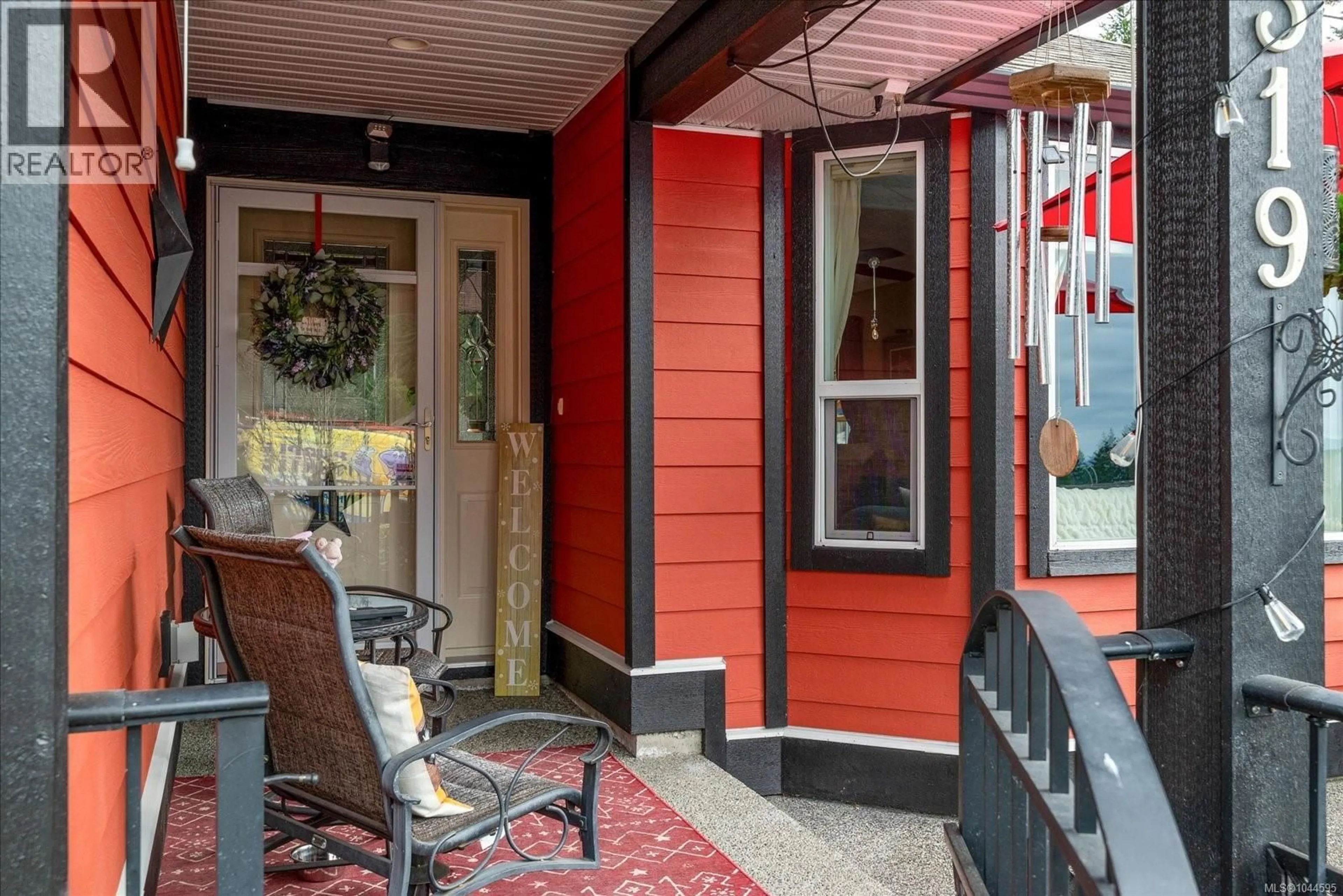 Patio, street for 3319 COOK STREET, Chemainus British Columbia V0R1K2