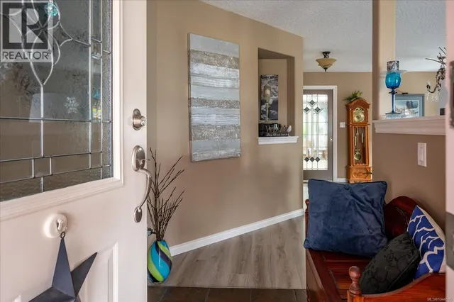 3319 COOK STREET, Chemainus 5