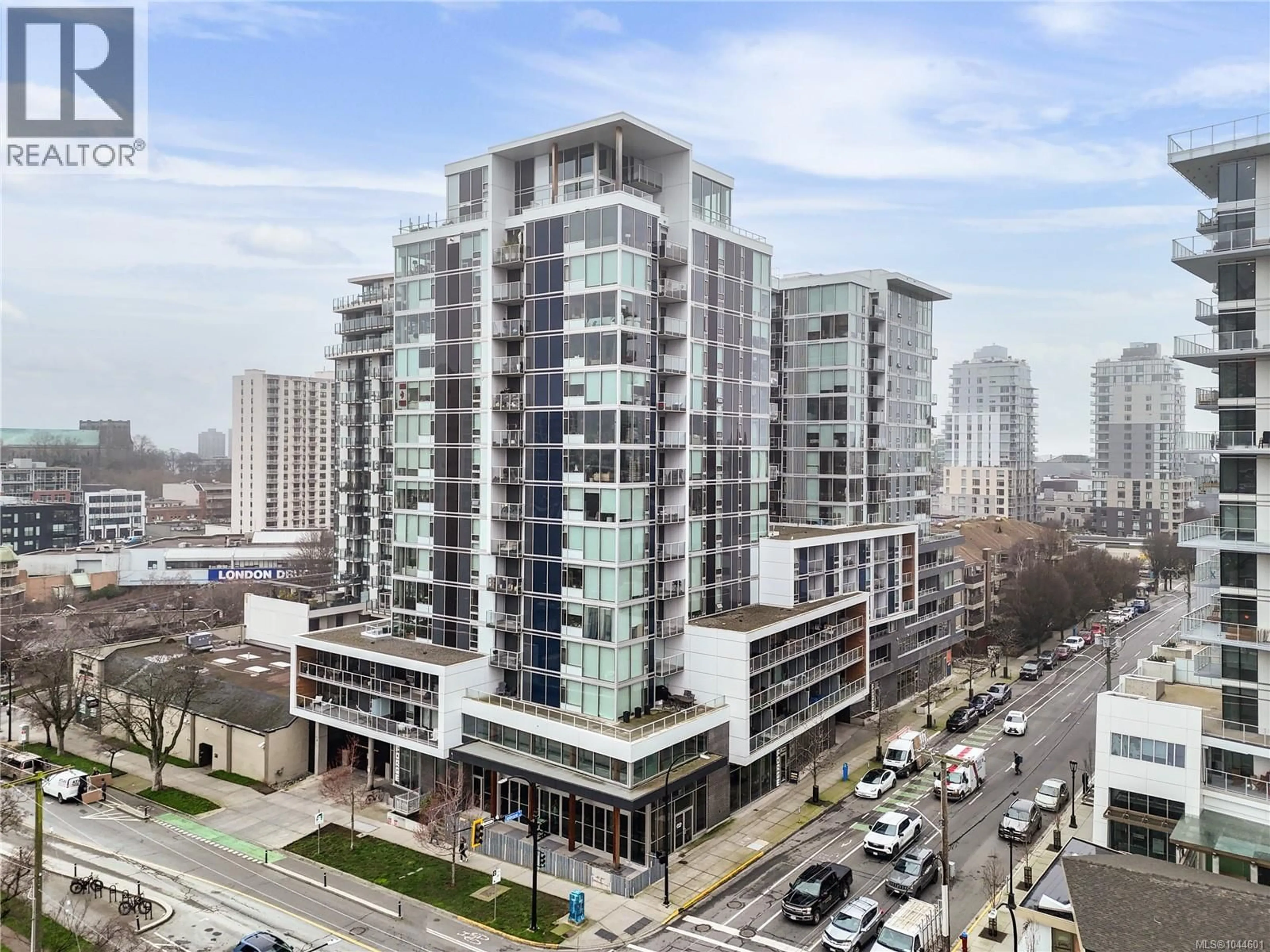 A pic from outside/outdoor area/front of a property/back of a property/a pic from drone, city buildings view from balcony for 213 - 989 JOHNSON STREET, Victoria British Columbia V8V0E3