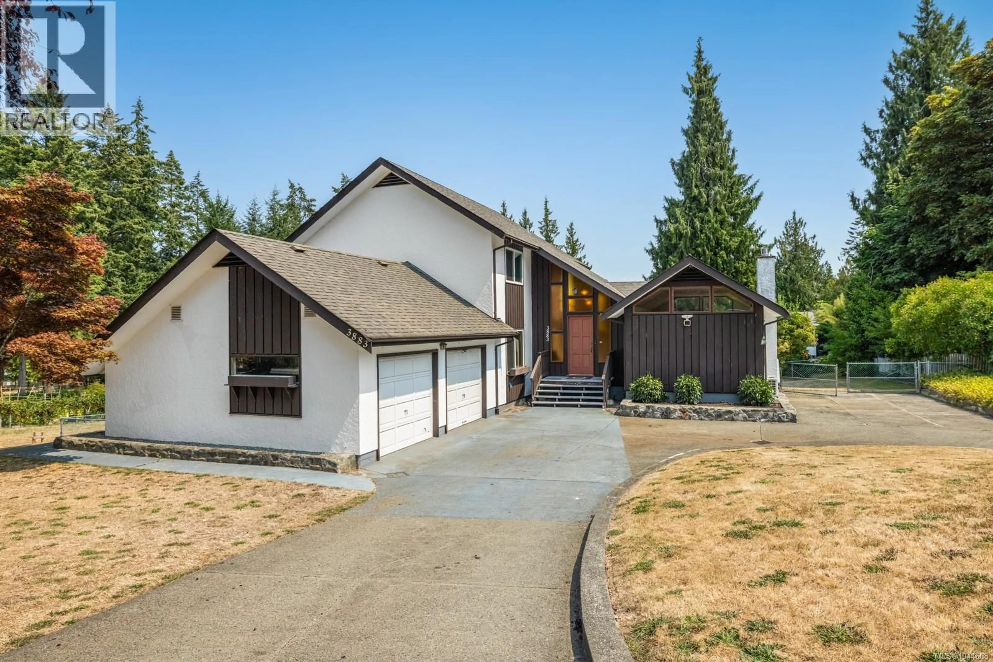 Home with vinyl exterior material, street for 3883 RED BARON ROAD, Cobble Hill British Columbia V0R1L0