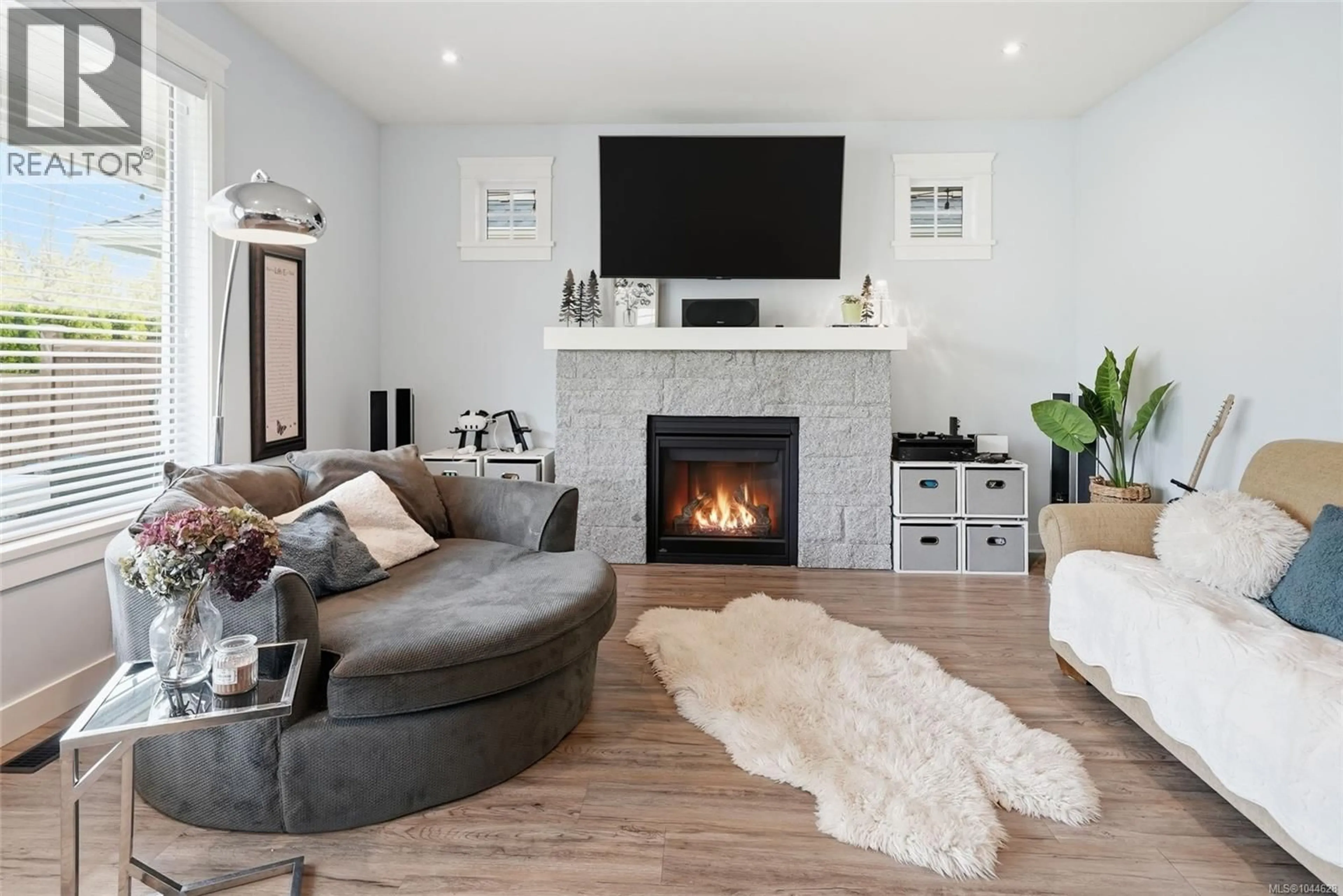 Living room with furniture, unknown for 795 PARKSIDE CRESCENT, Parksville British Columbia V9P0C7