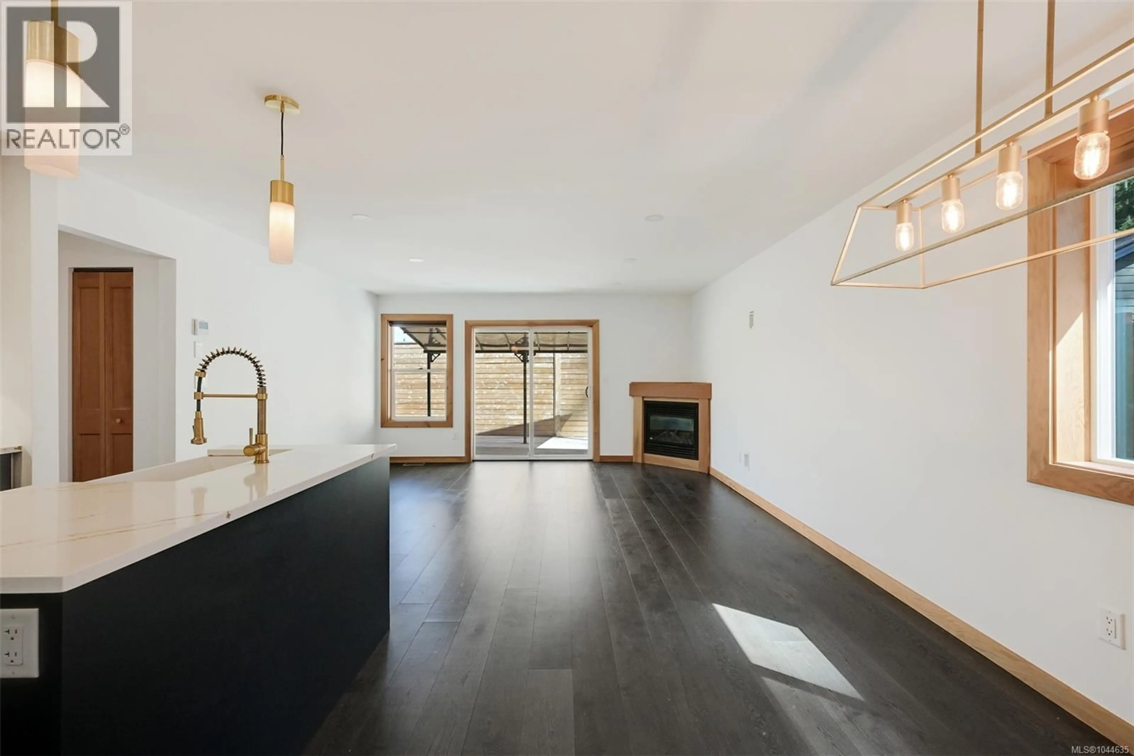Open concept kitchen, unknown for 1629 KRISTIN WAY, Shawnigan Lake British Columbia V0R2W3