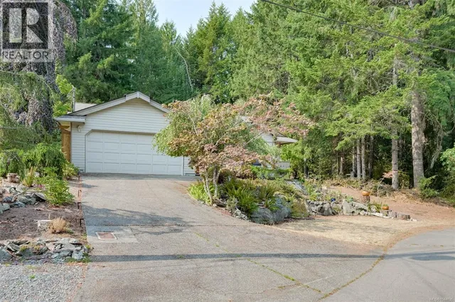 2370 LARSEN ROAD, Shawnigan Lake 3