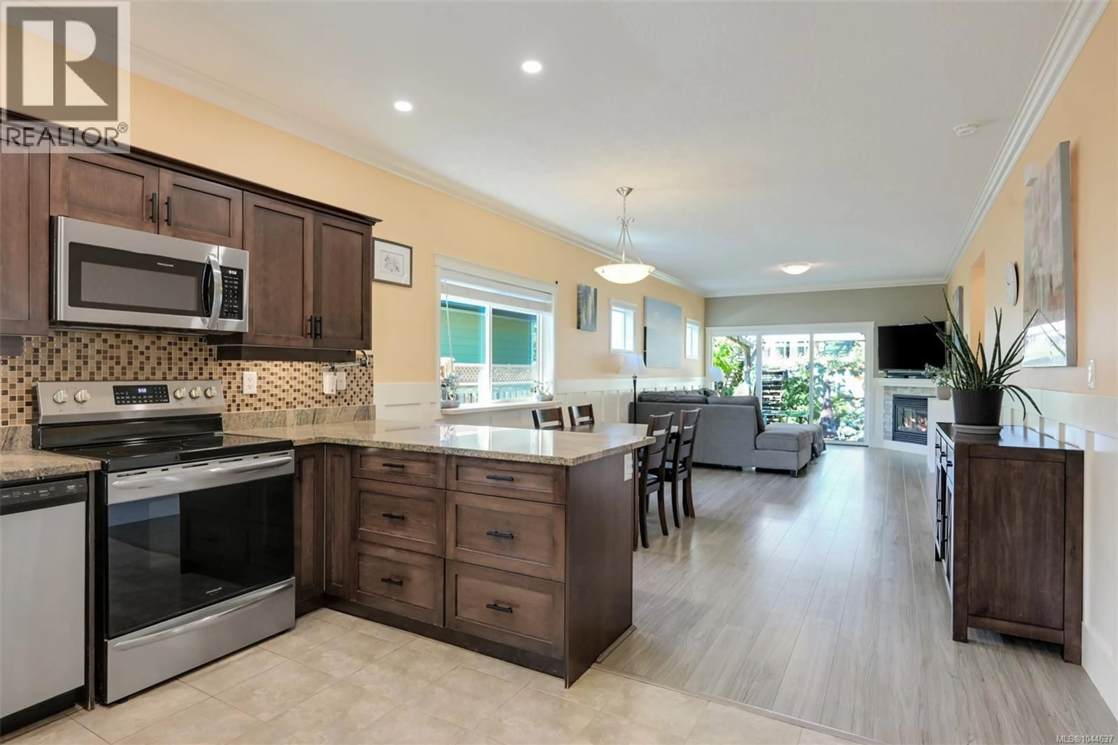 Open concept kitchen, ceramic/tile floor for 1098 FITZGERALD ROAD, Shawnigan Lake British Columbia V8H2H8
