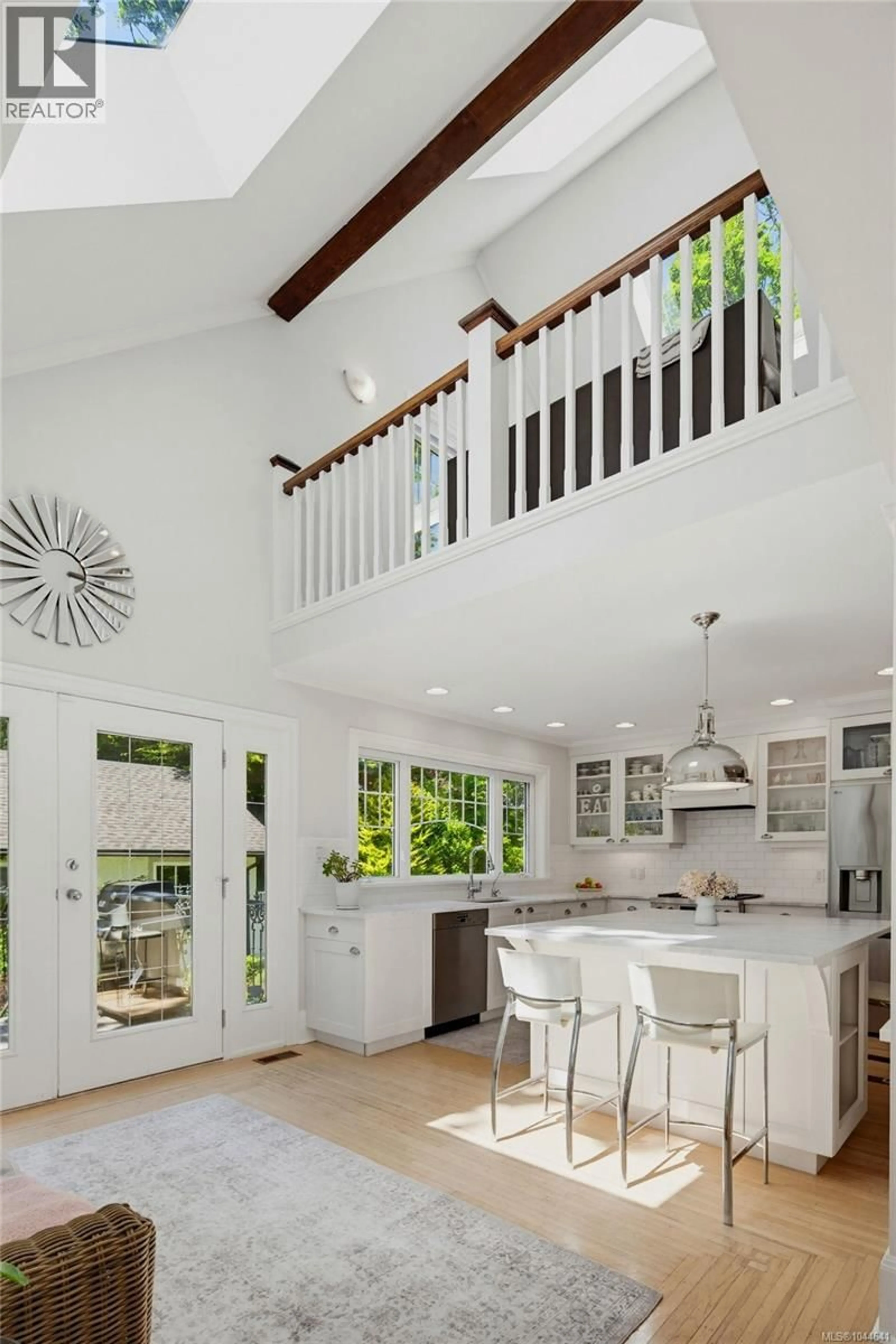 Open concept kitchen, unknown for 688 FALKLAND ROAD, Oak Bay British Columbia V8S4L5