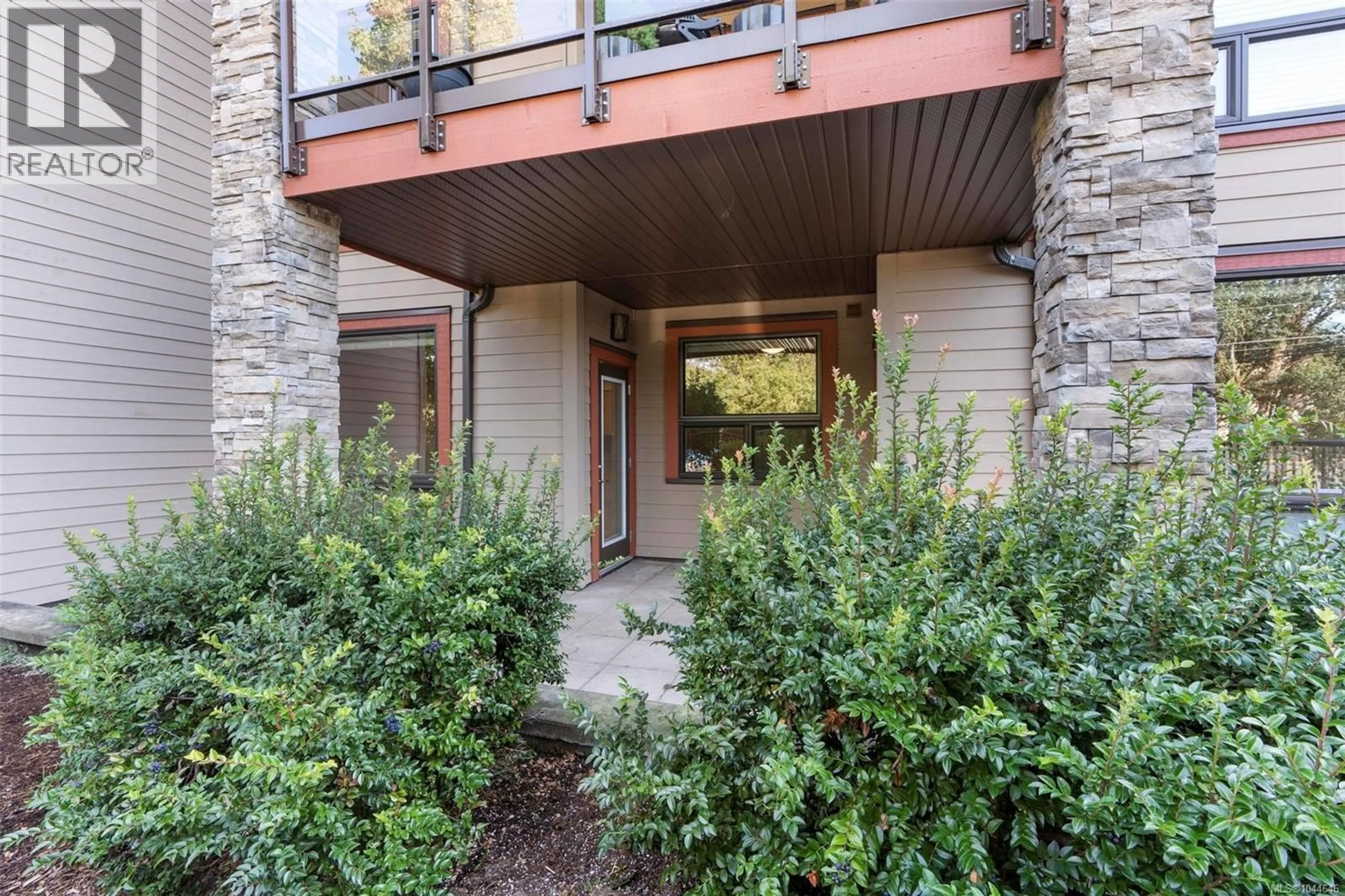 Unknown for 101 - 4529 WEST SAANICH ROAD, Saanich British Columbia V8Z3G3