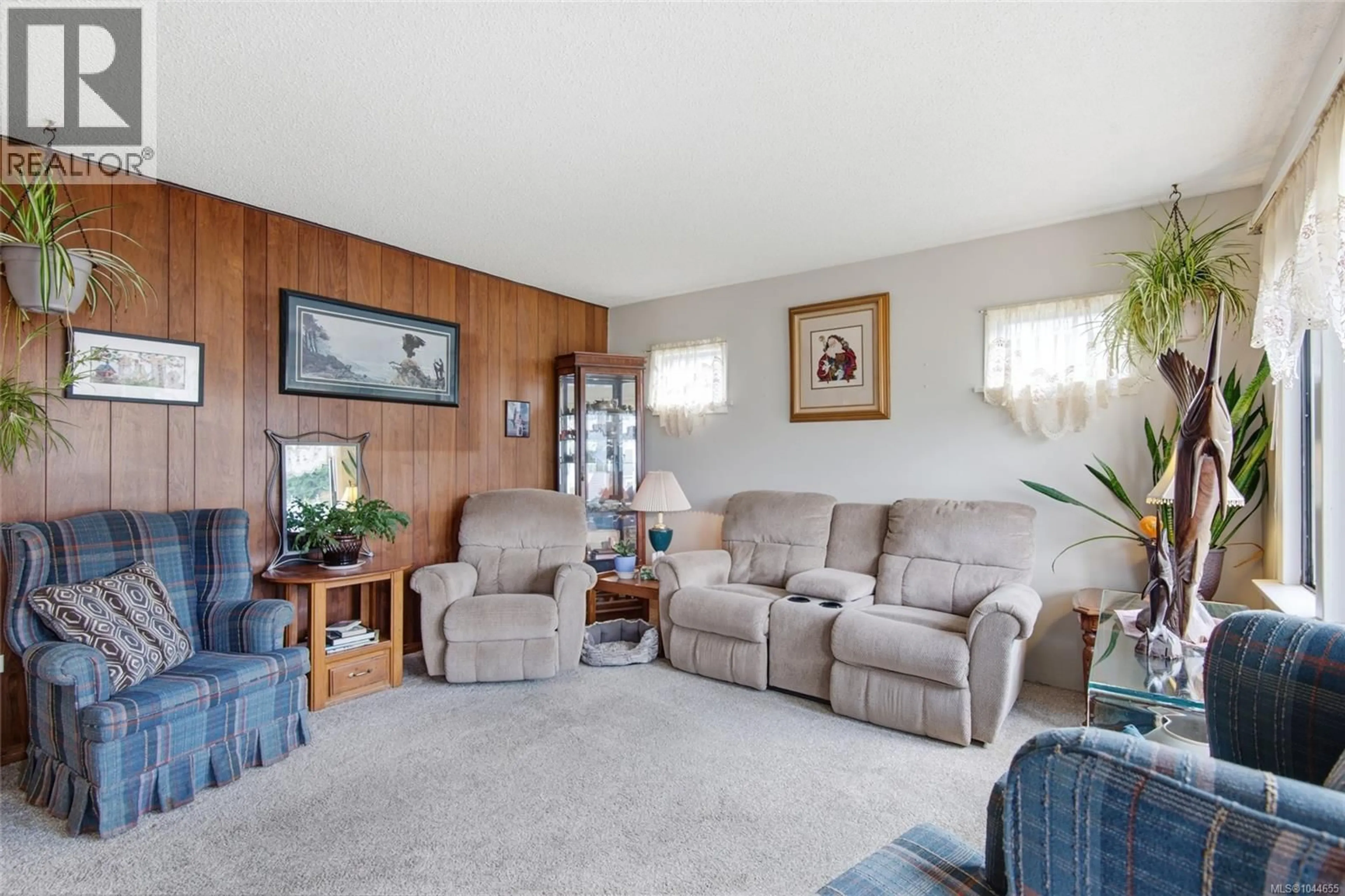 Living room with furniture, unknown for 3529 9TH AVENUE, Port Alberni British Columbia V9Y4T4