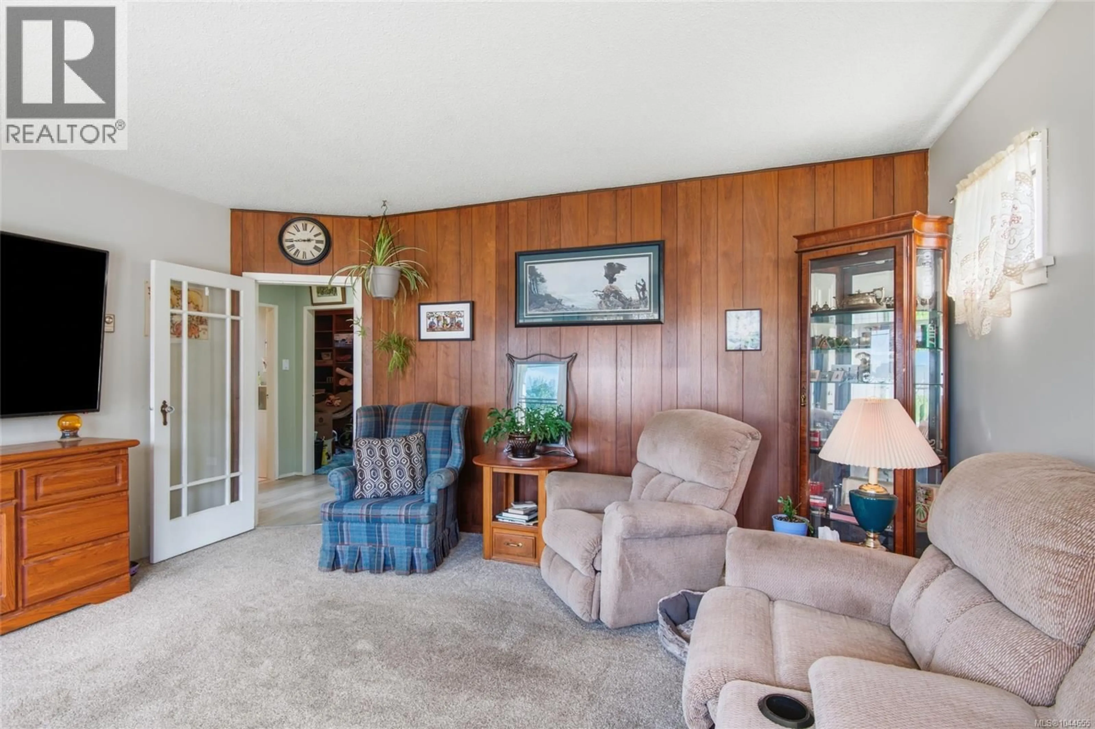 Living room with furniture, unknown for 3529 9TH AVENUE, Port Alberni British Columbia V9Y4T4
