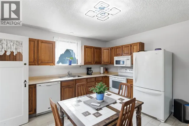 3529 9TH AVENUE, Port Alberni 5