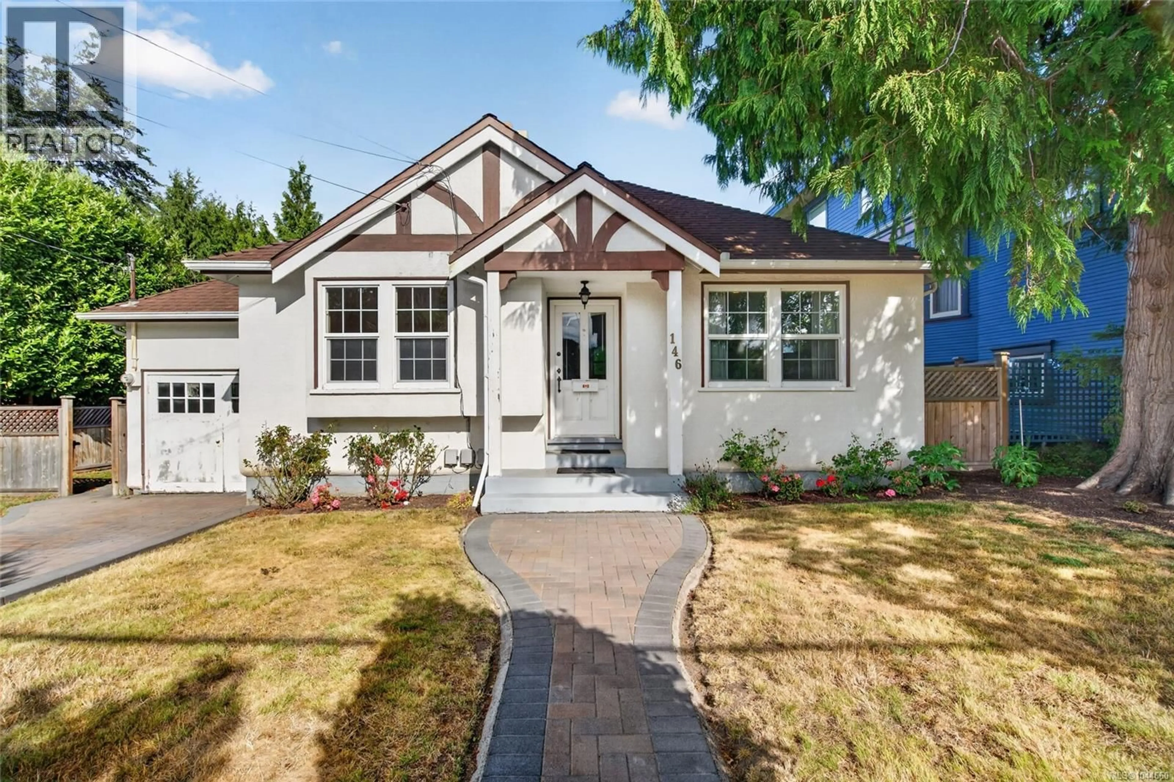 Home with brick exterior material, street for 146 MEDANA STREET, Victoria British Columbia V8V2H5