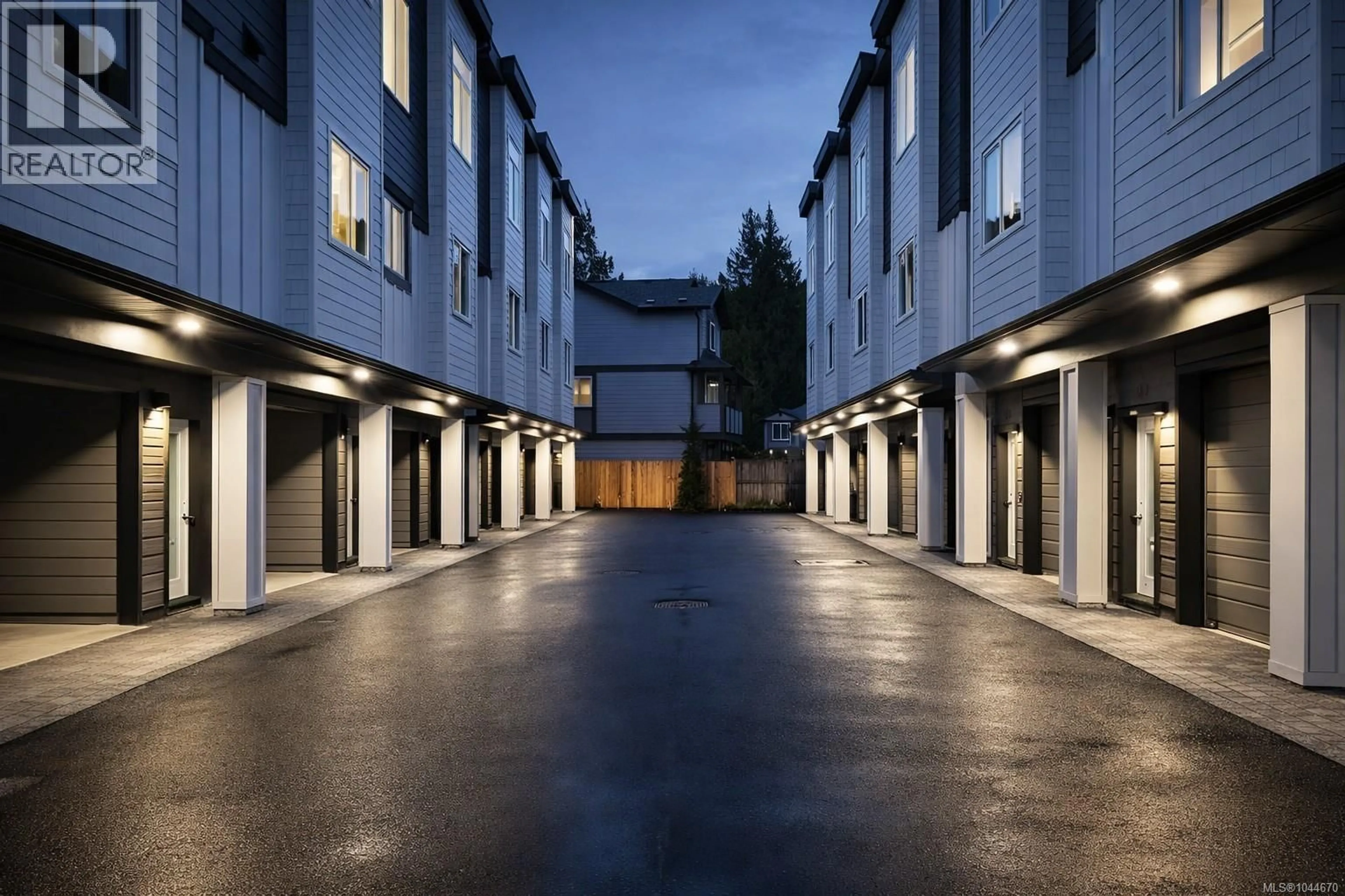 Unknown for 960 SNAPDRAGON COURT, Langford British Columbia V9C2P3