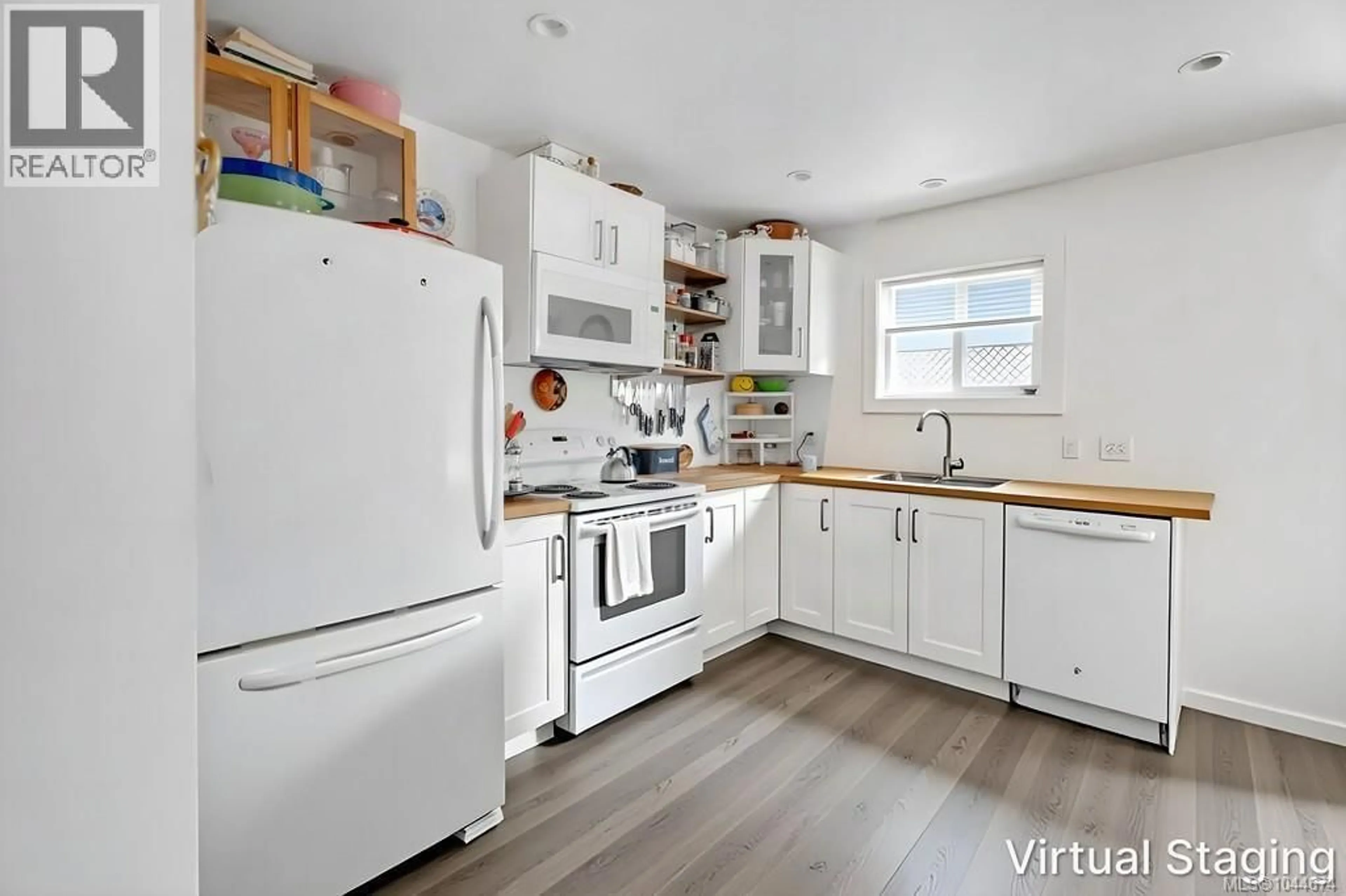 Open concept kitchen, unknown for 426 & 426A BULLER STREET, Ladysmith British Columbia V9G1T4