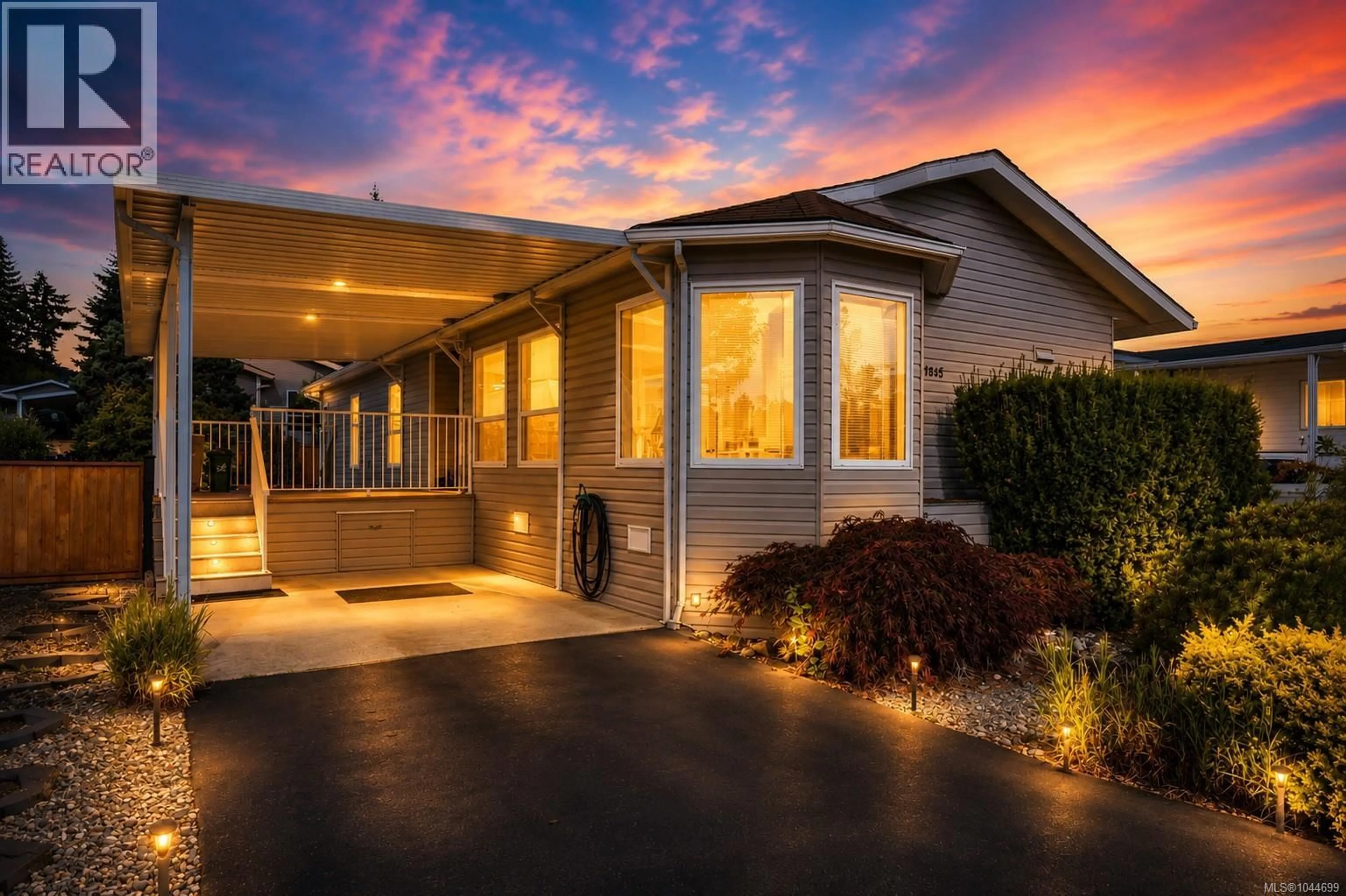 Home with vinyl exterior material, street for 1845 NOORZAN STREET, Nanaimo British Columbia V9R6N1
