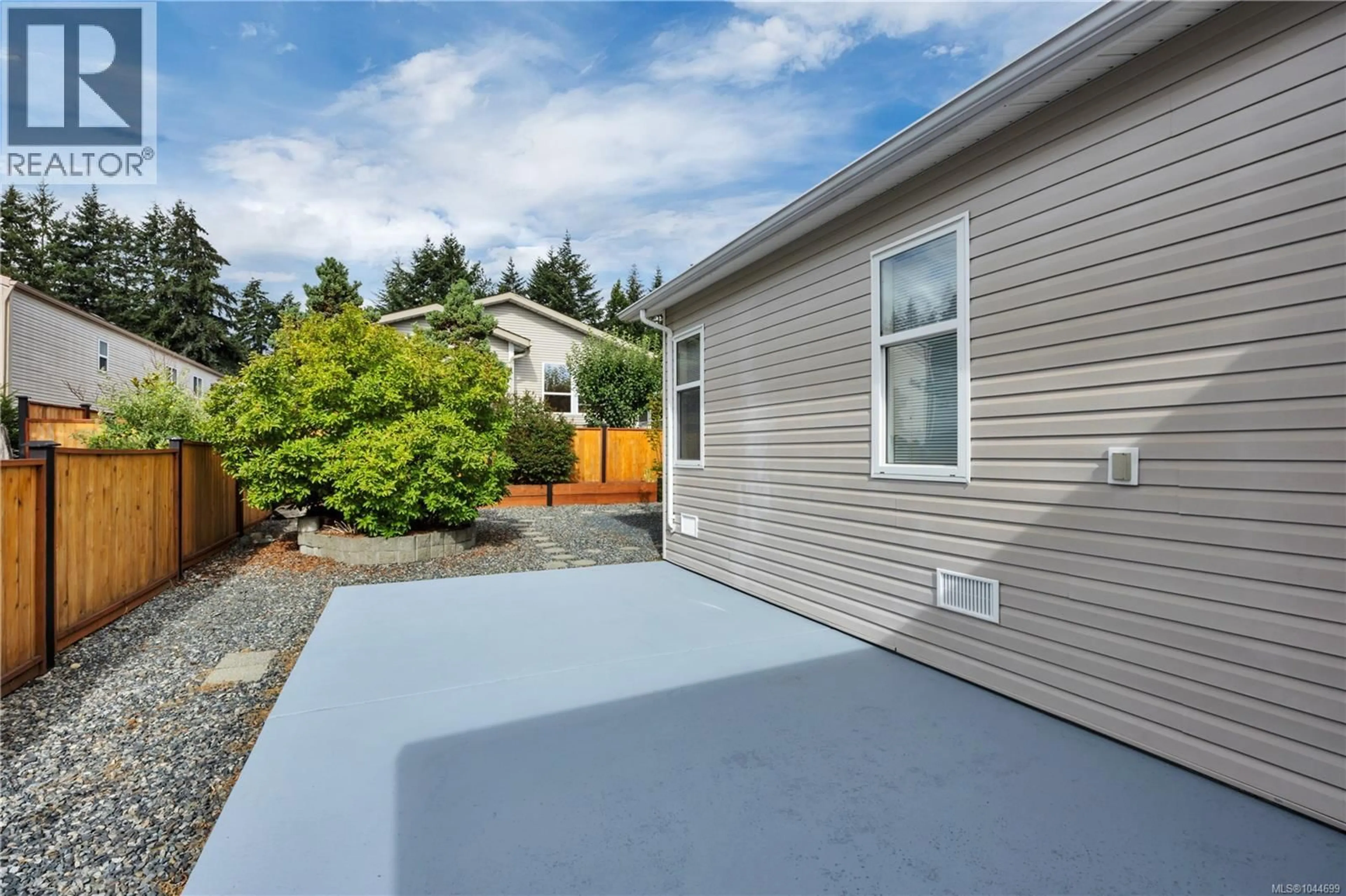 Home with vinyl exterior material, street for 1845 NOORZAN STREET, Nanaimo British Columbia V9R6N1
