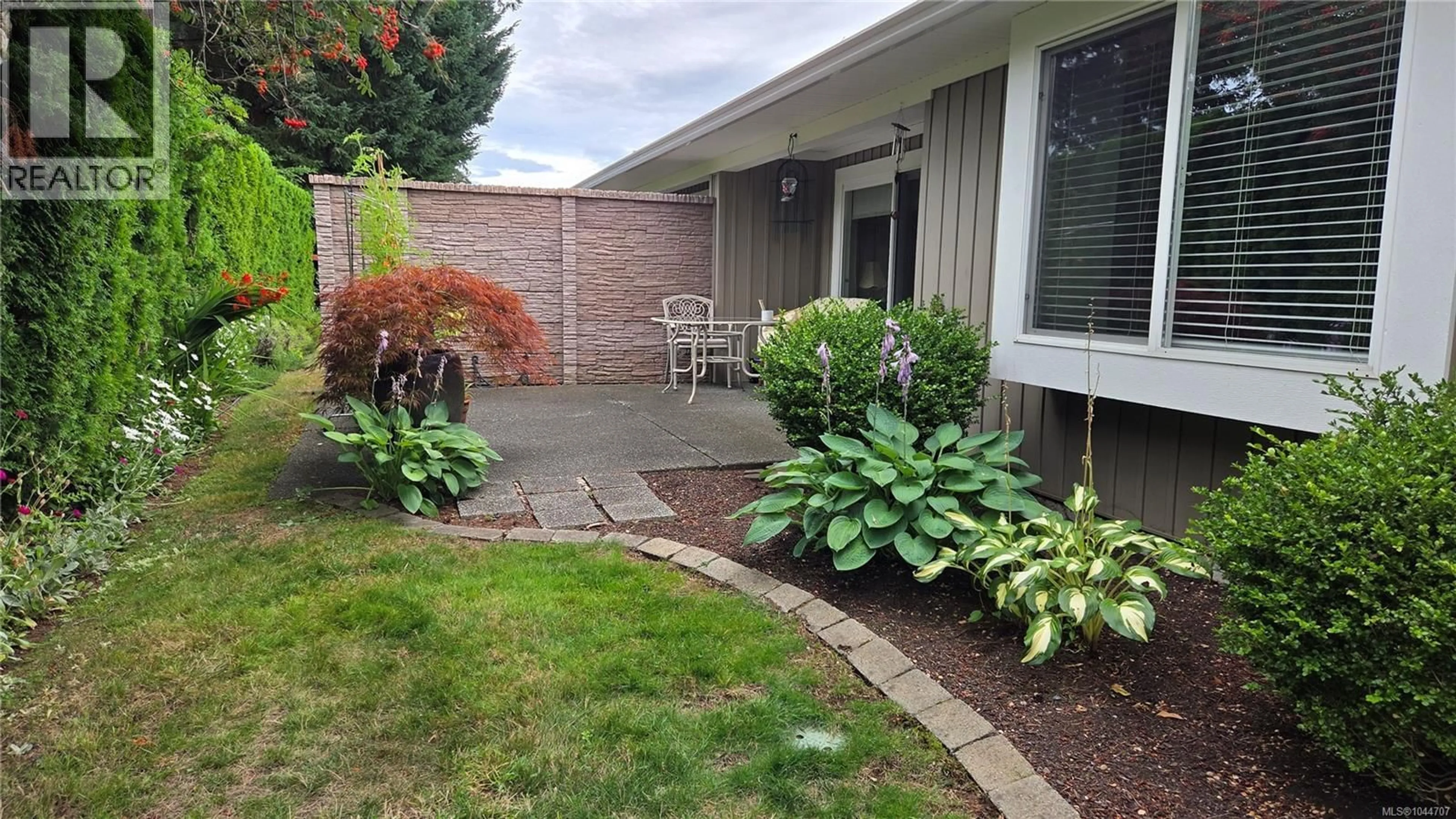 Patio, street for 129 - 1919 ST. ANDREWS PLACE, Courtenay British Columbia V9N9J4