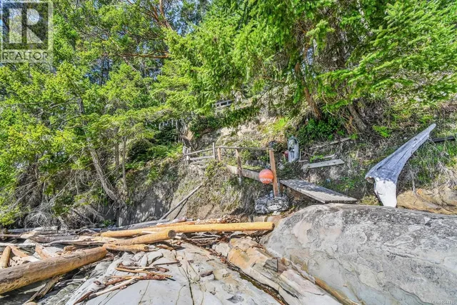919 SALAL DRIVE, Mudge Island 5