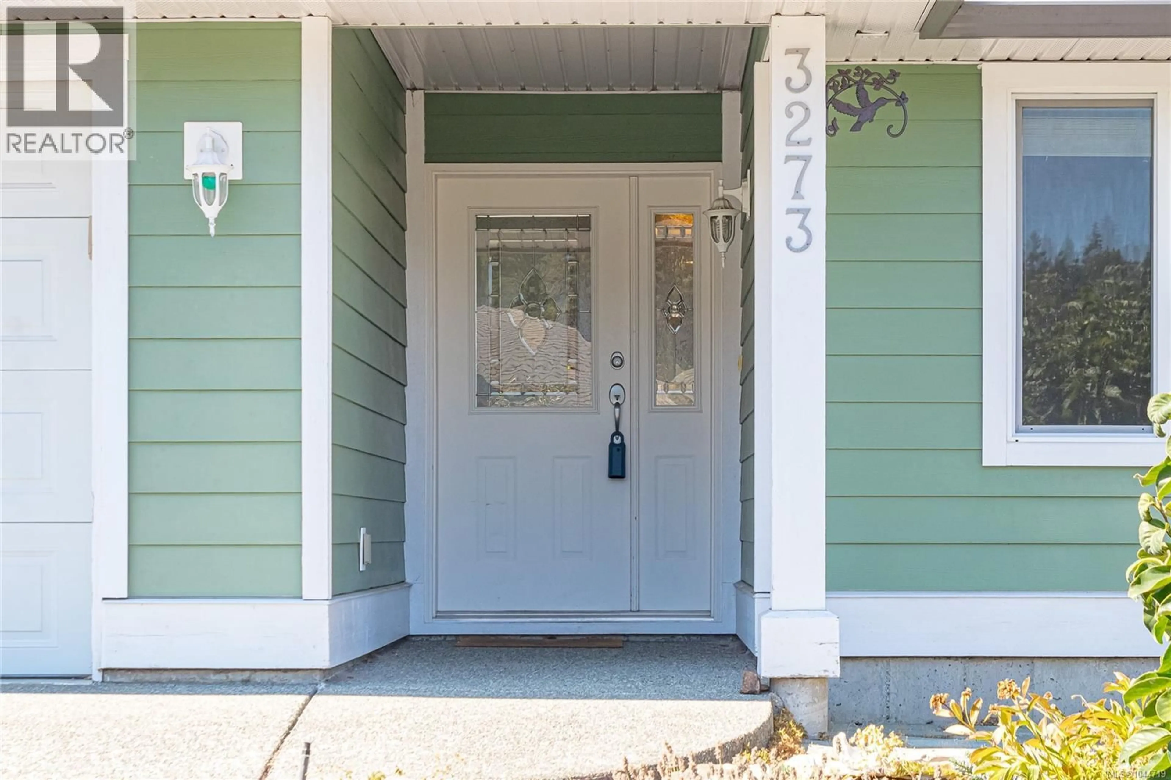 Indoor entryway for 3273 CREEGAN DRIVE, Chemainus British Columbia V0R1K2