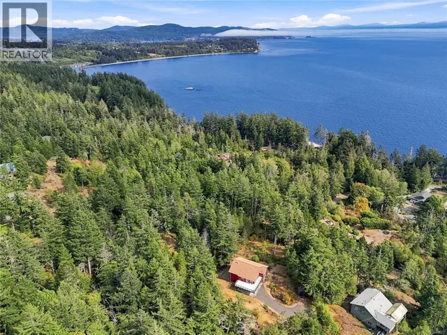 D - 7806 DALRAE PLACE, Sooke 3