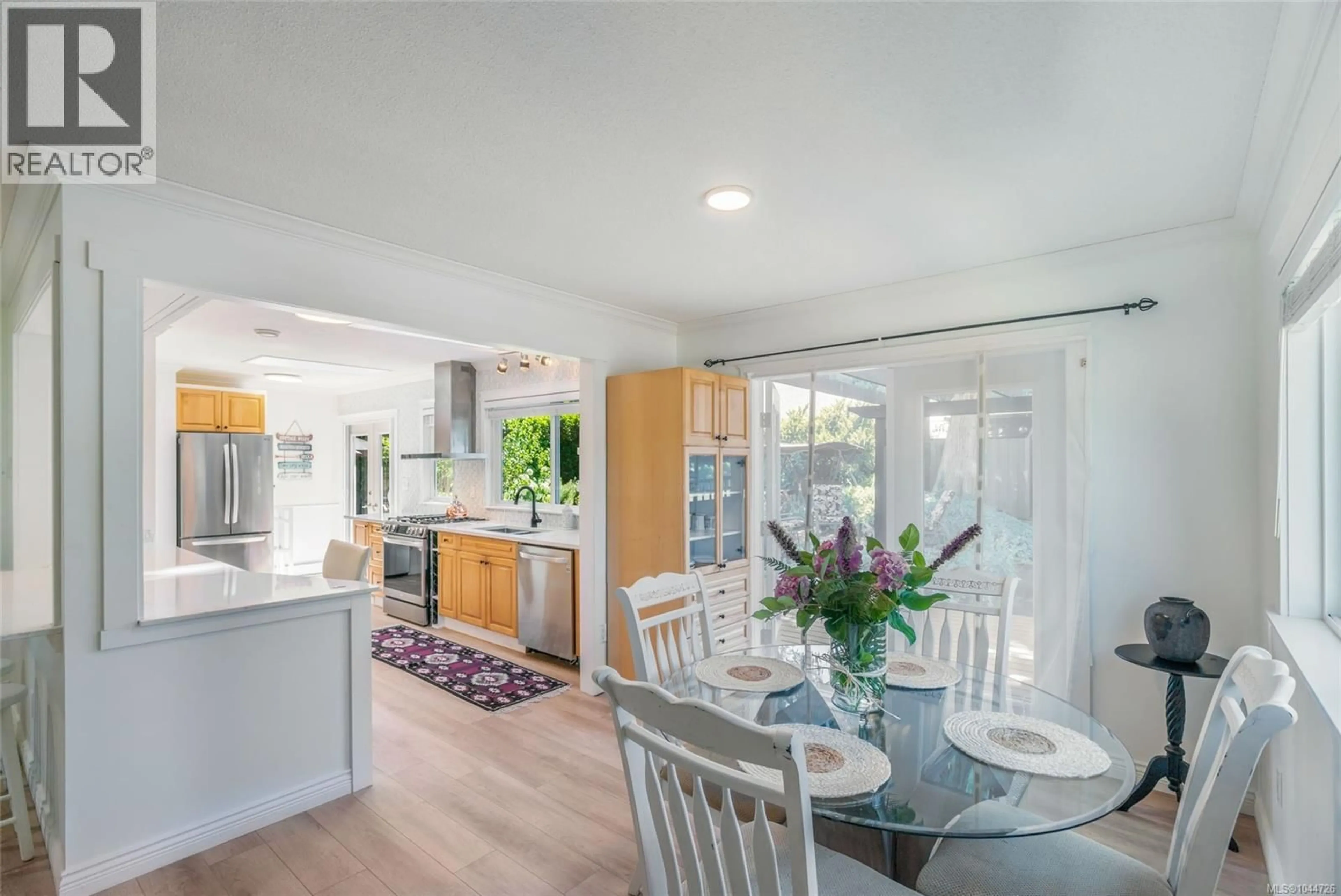 Open concept kitchen, unknown for 560 EAGLECREST DRIVE, Qualicum Beach British Columbia V9K1E3