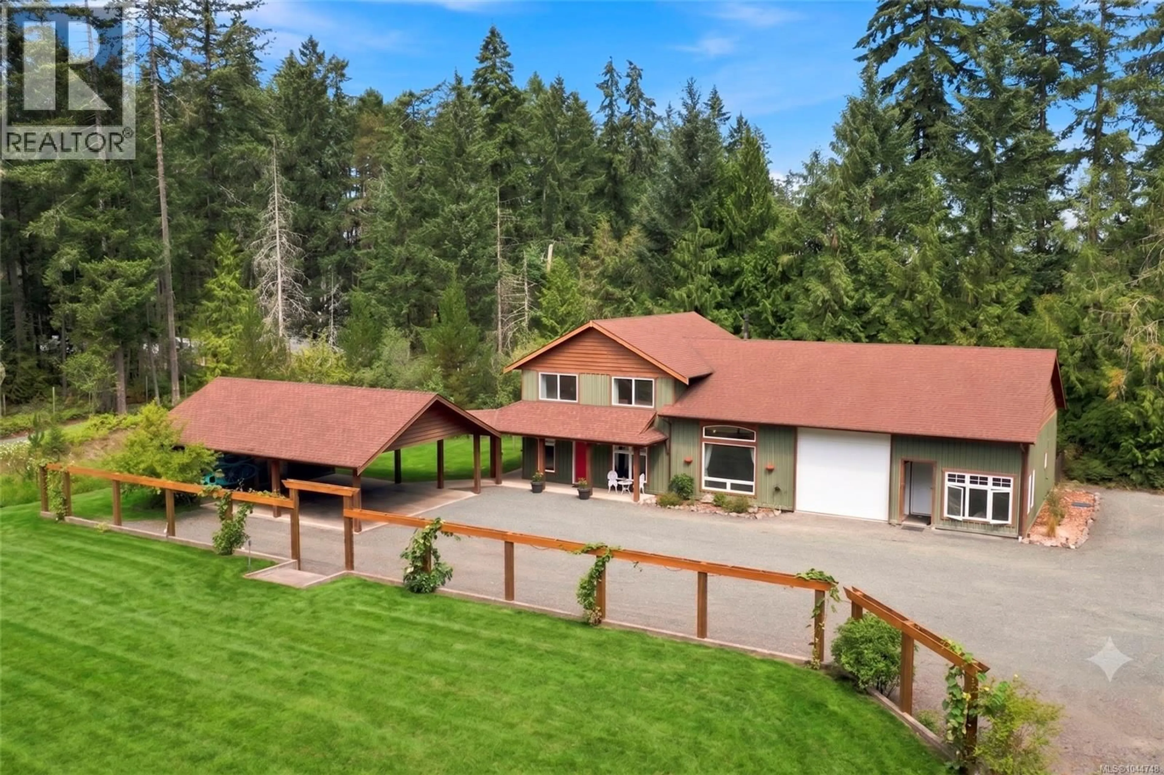 A pic from outside/outdoor area/front of a property/back of a property/a pic from drone, unknown for 1704 MATTERSON ROAD, Errington British Columbia V0R1V0