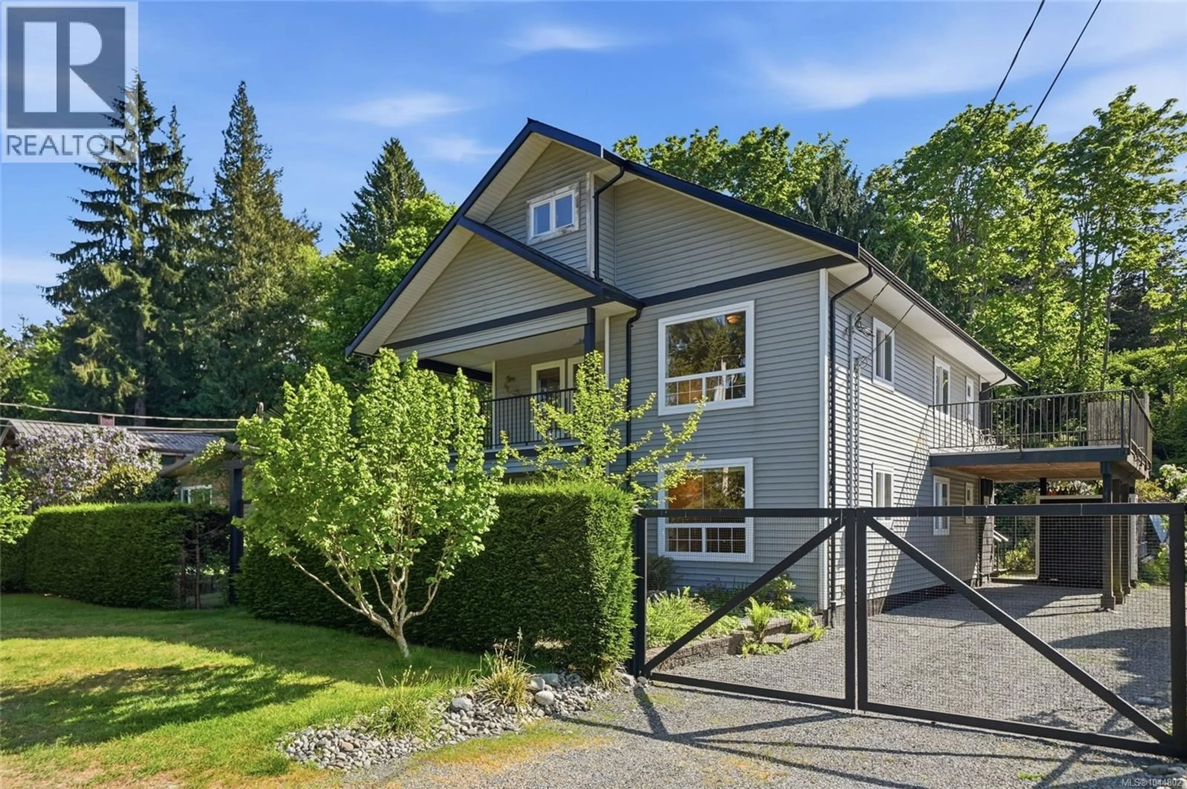 Home with vinyl exterior material, street for 3970 BOVANIS ROAD, Bowser British Columbia V0R1G0