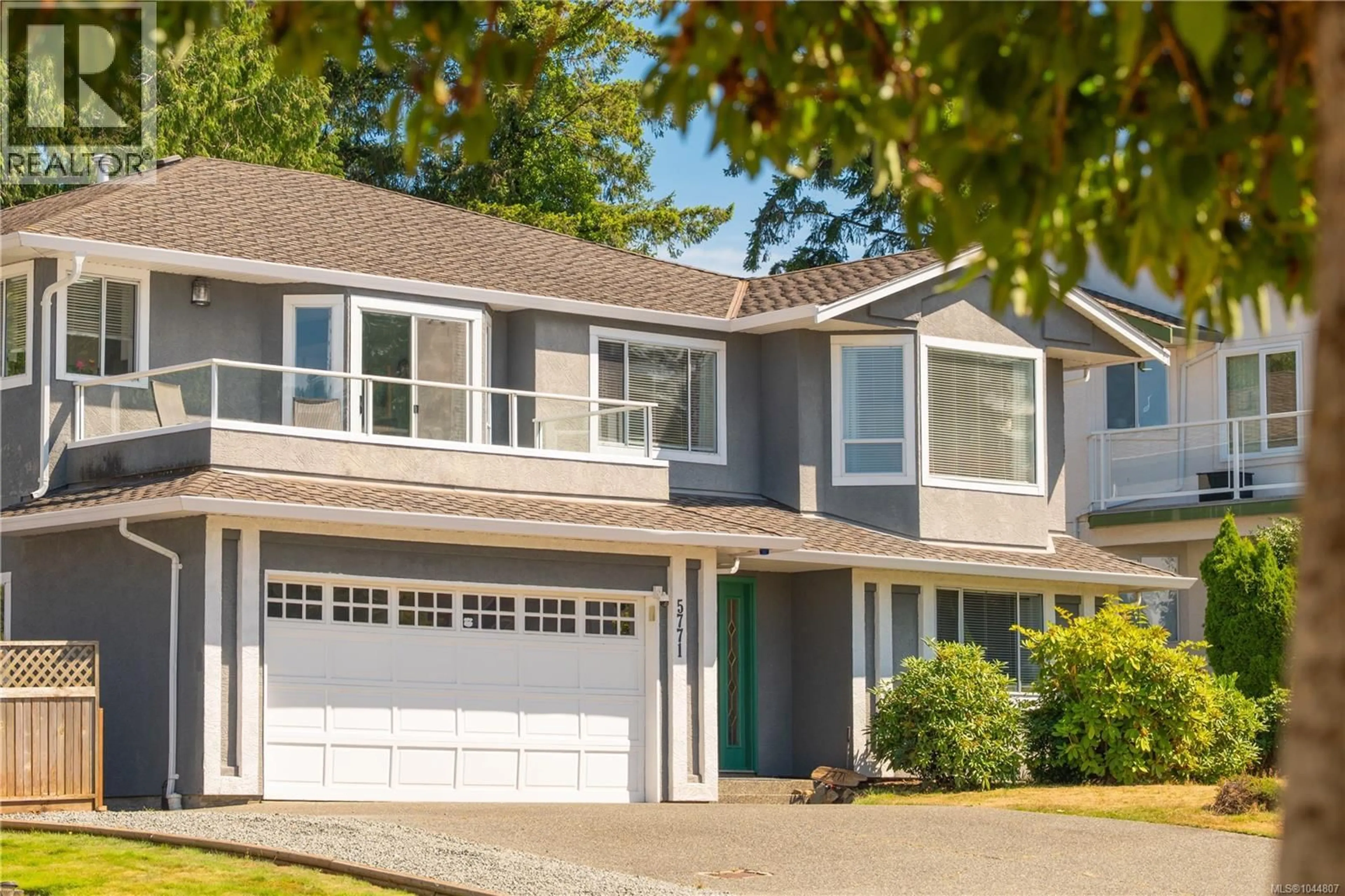 Home with vinyl exterior material, street for 5771 MALIBU TERRACE, Nanaimo British Columbia V9T6A5